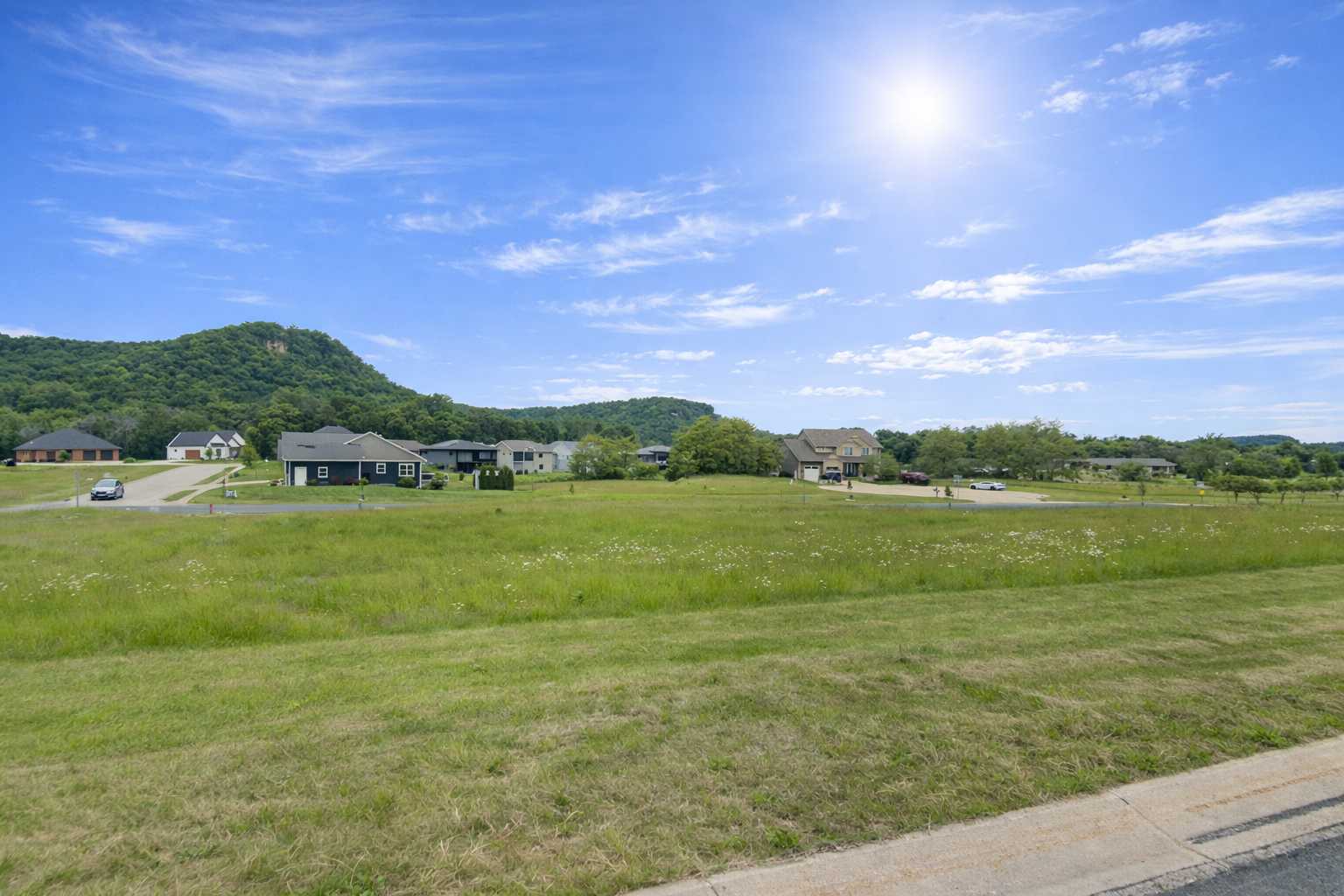 1517 Wildwood DR, Lake City, MN 55041