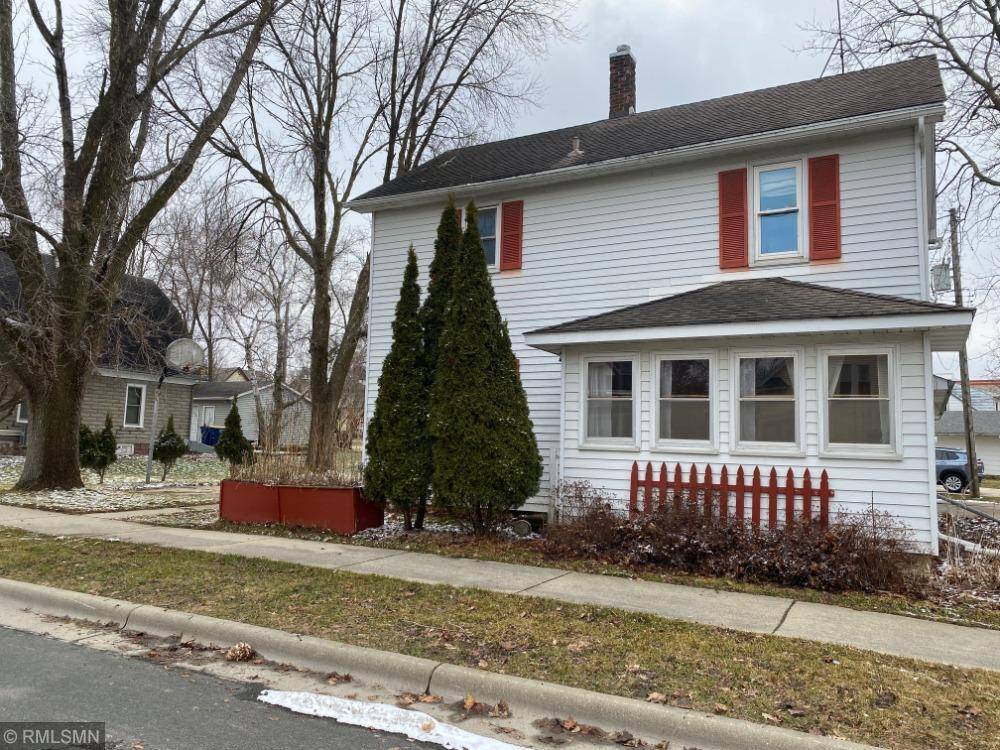 311 N 3rd ST, Goodhue, MN 55027