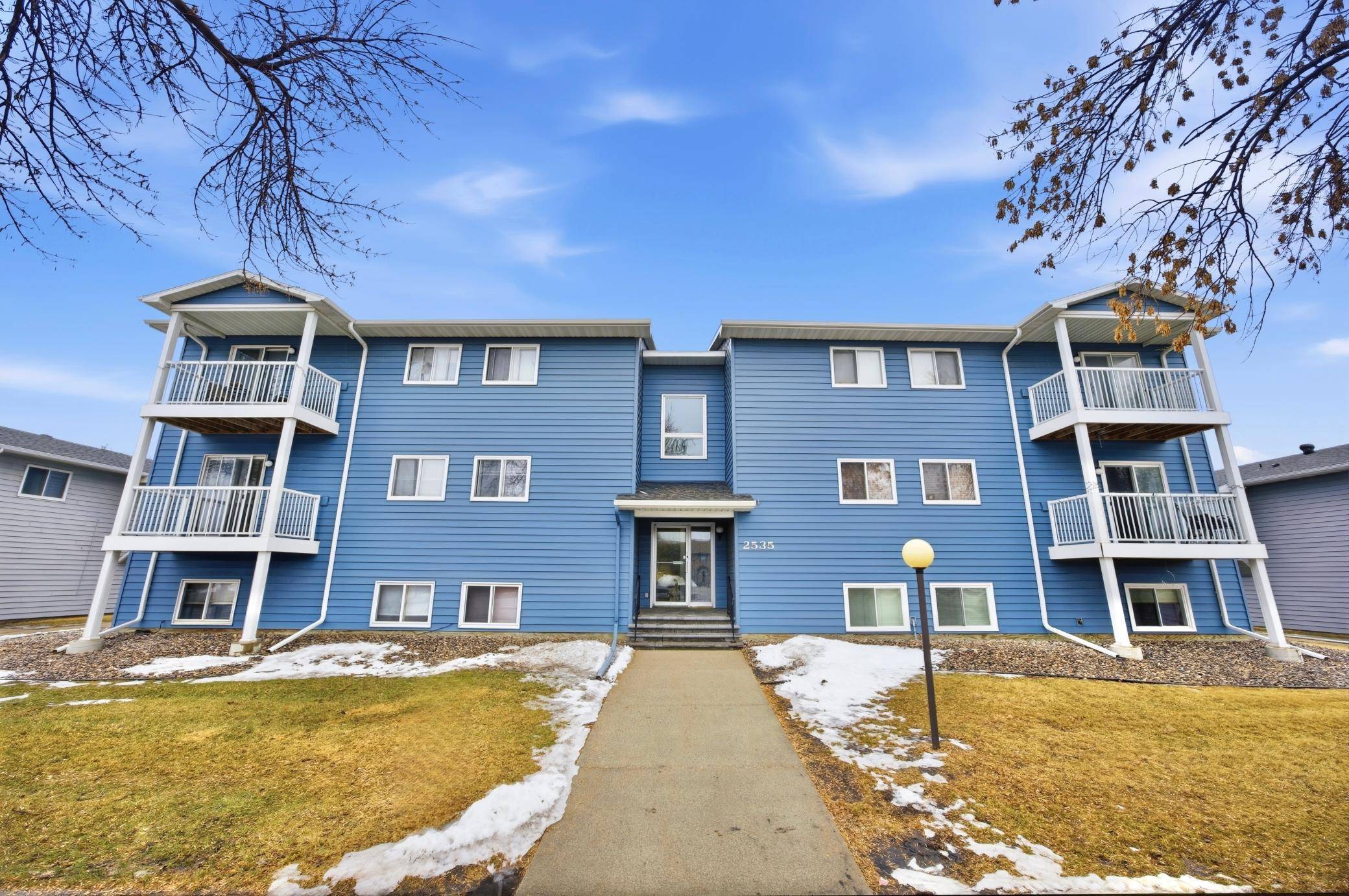 2535 25th ST S #B102, Fargo, ND 58103