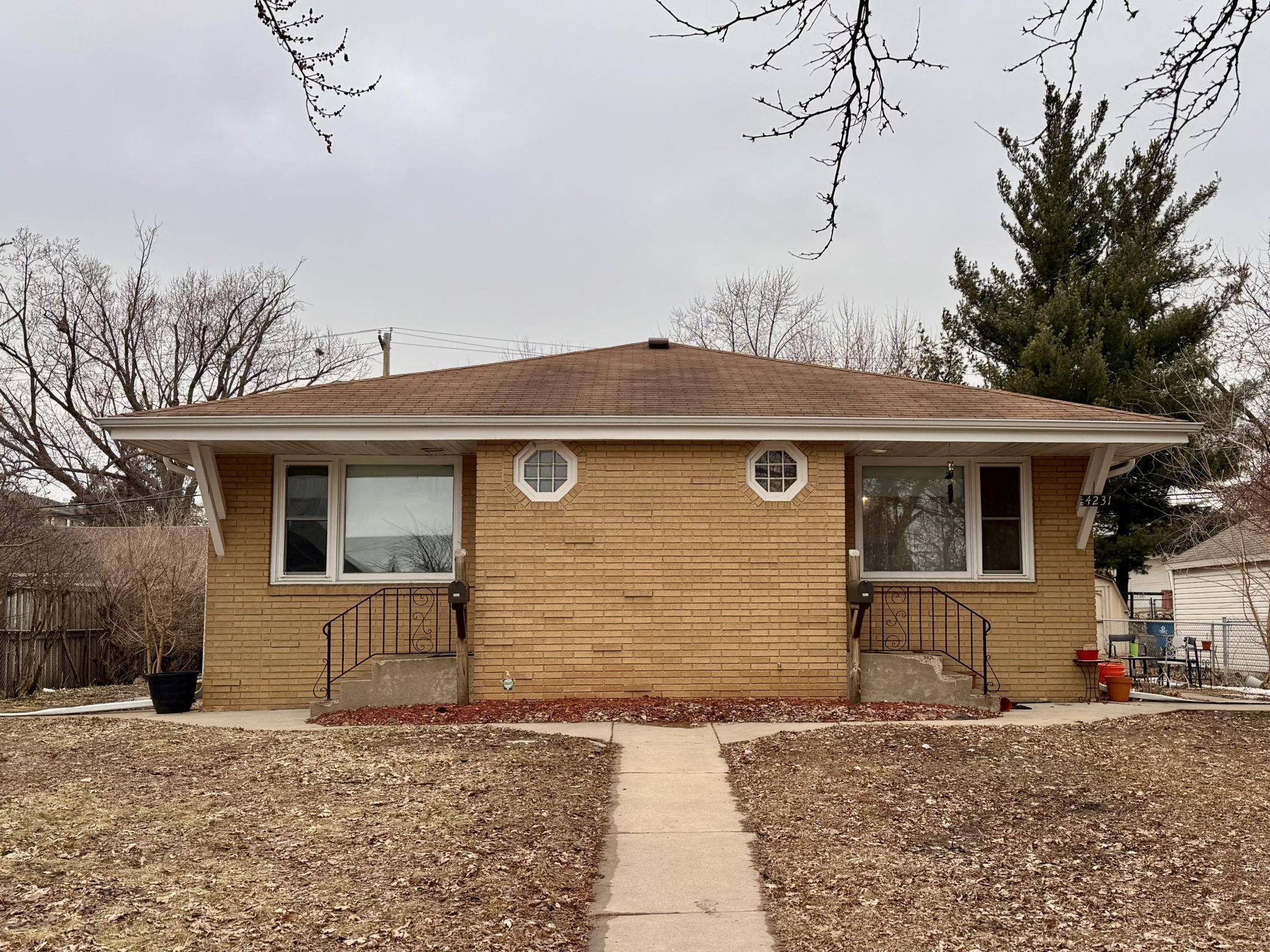 4229 Unity AVE N, Robbinsdale, MN 55422