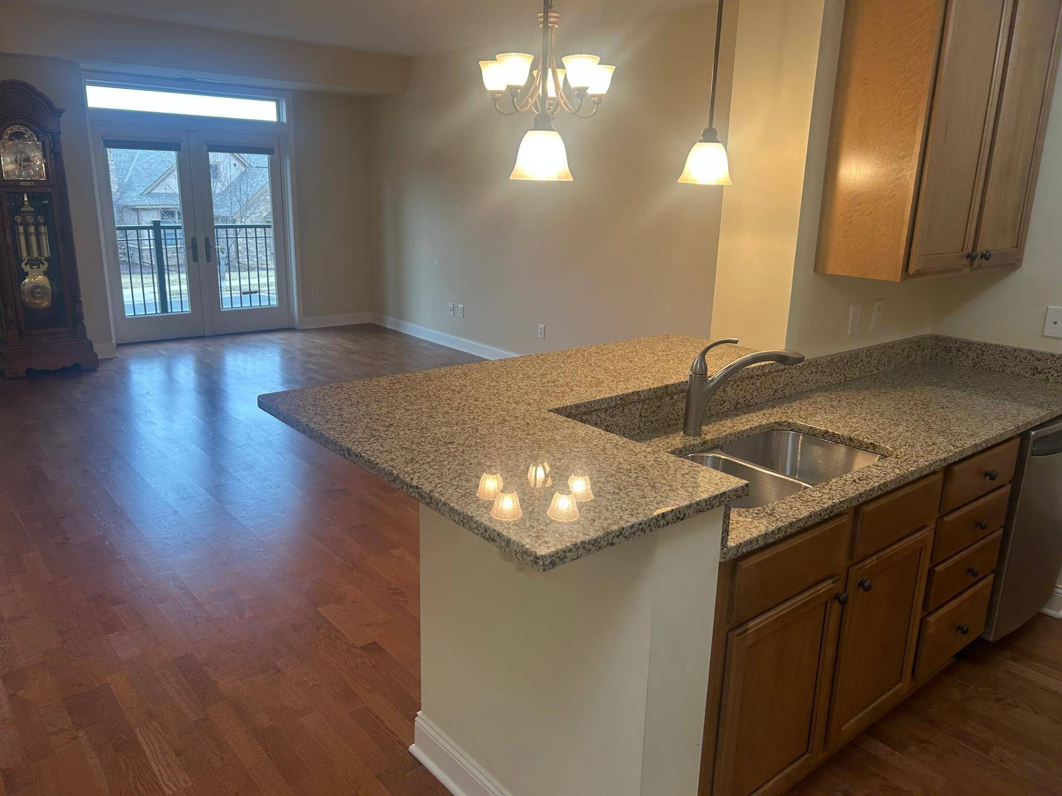 1320 Riverside LN #200, Mendota Heights, MN 55118