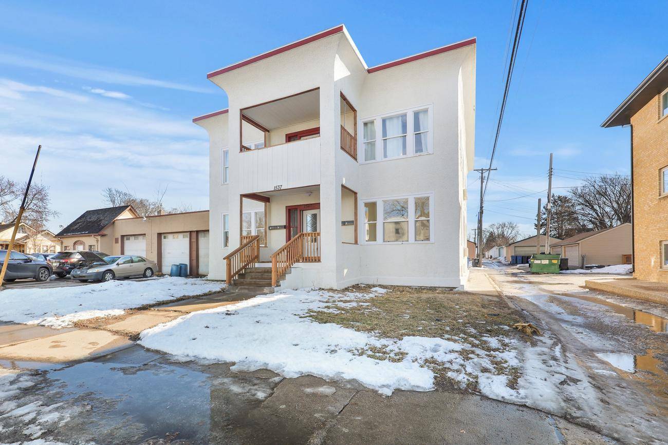 1537 E 38th ST, Minneapolis, MN 55407