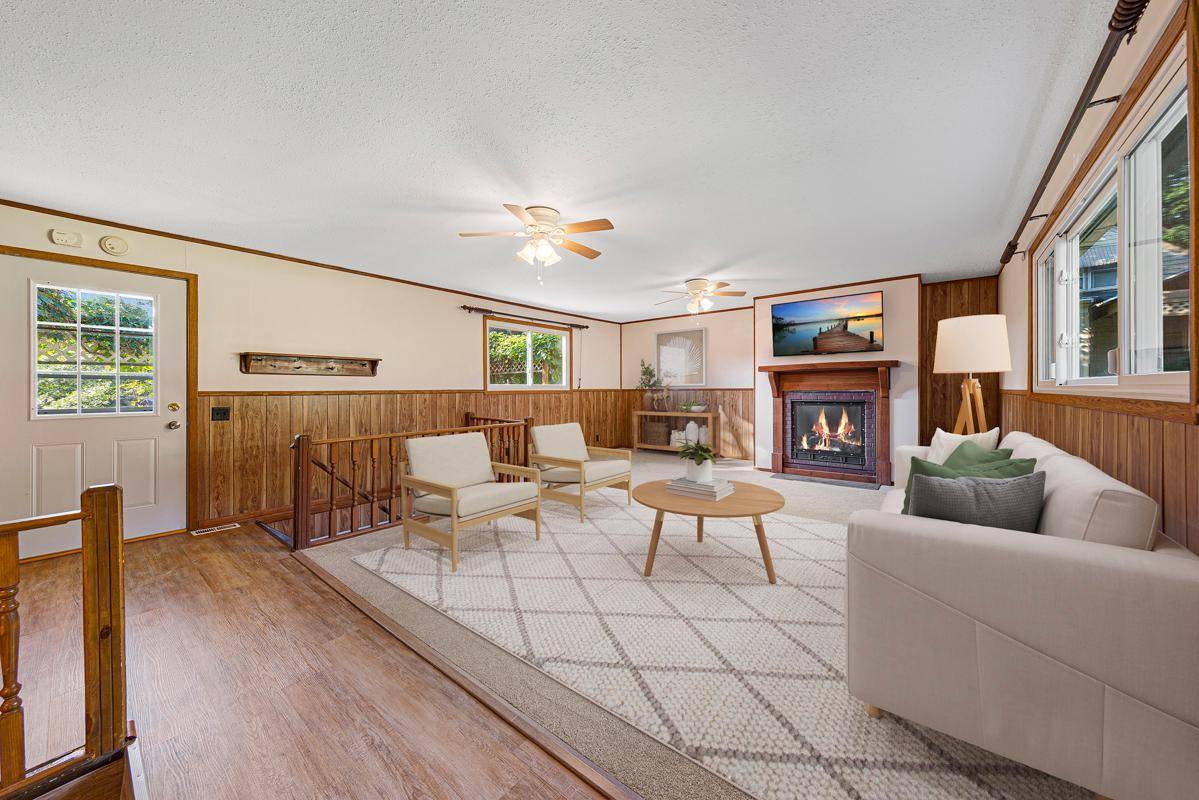 219 Davis ST, Le Sueur, MN 56058