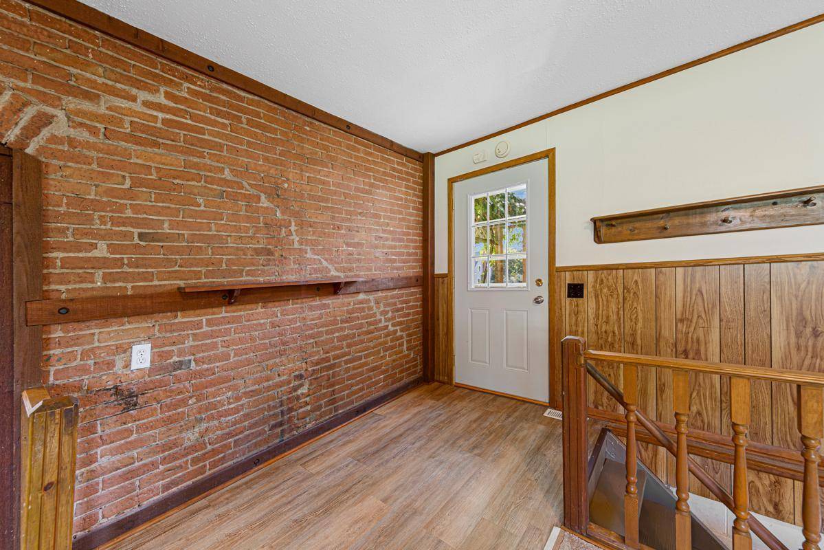 219 Davis ST, Le Sueur, MN 56058
