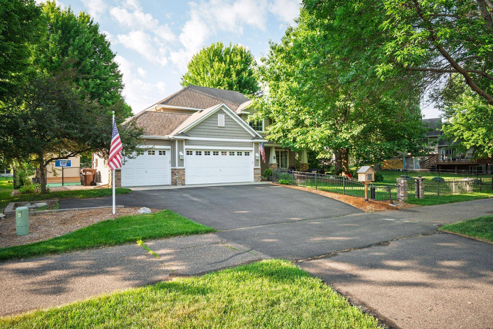 723 36th ST W, Hastings, MN 55033