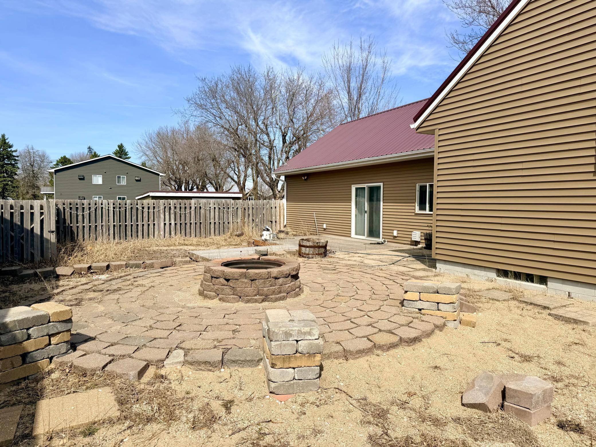 501 5th ST, Wilmont, MN 56185