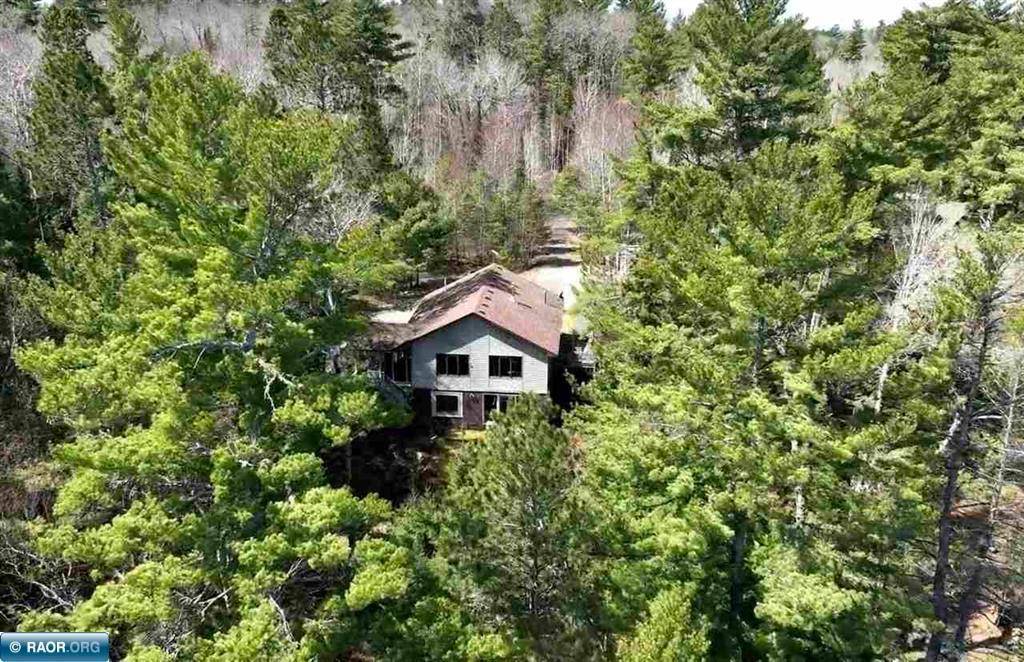 9245 Burris DR, Cook, MN 55723