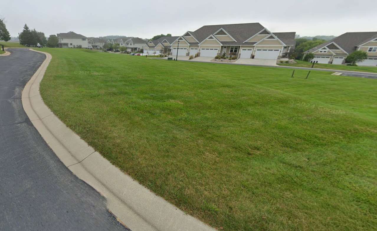 1569 Belvior LN NE, Byron, MN 55920