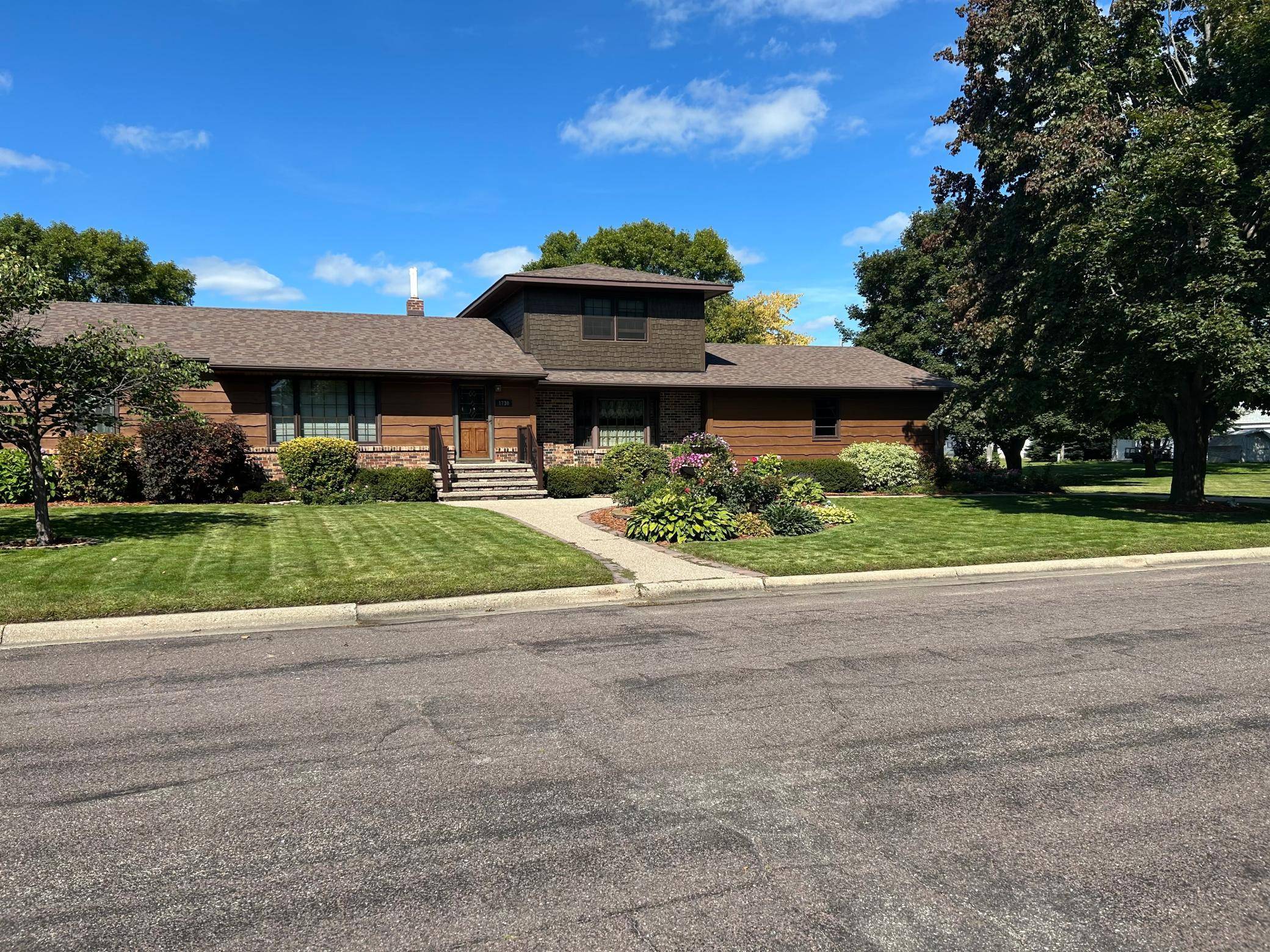 1730 Stone AVE, Benson, MN 56215