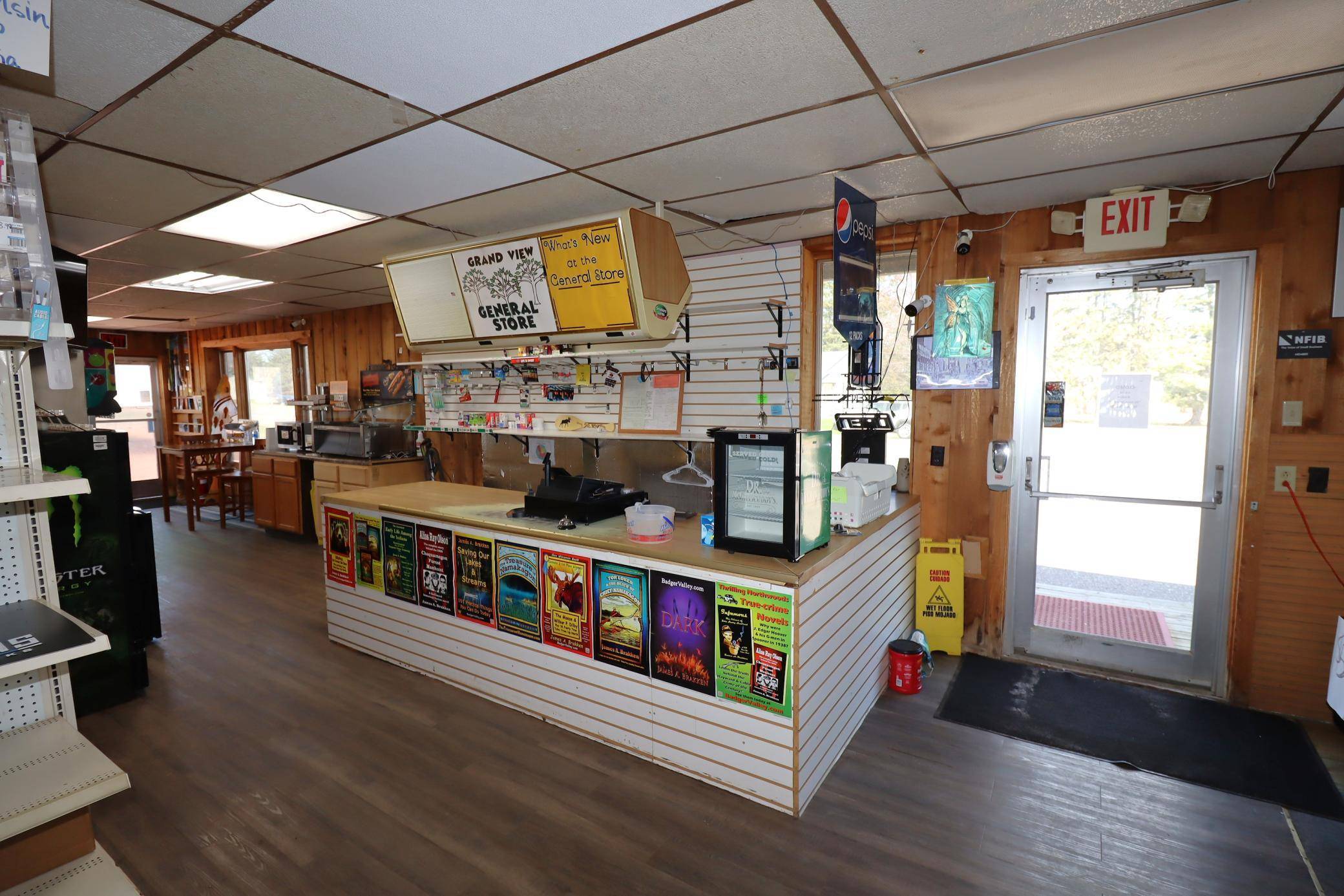 22195 US Highway 63, Grand View, WI 54839