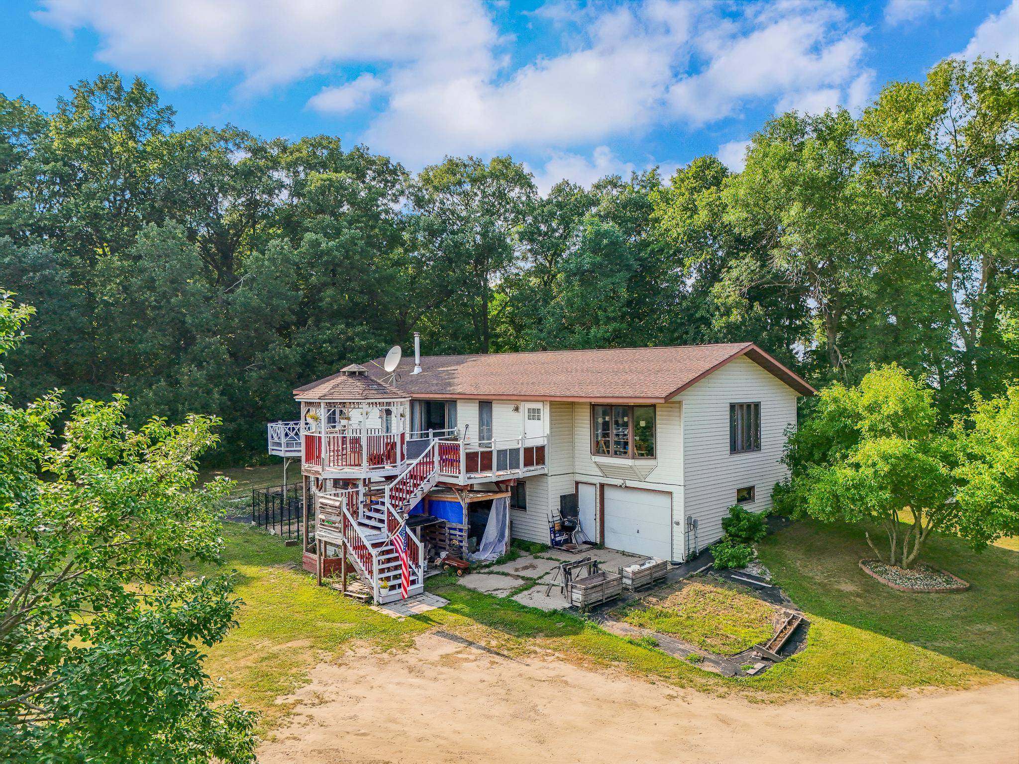 51132 340th St, New York Mills, MN 56567
