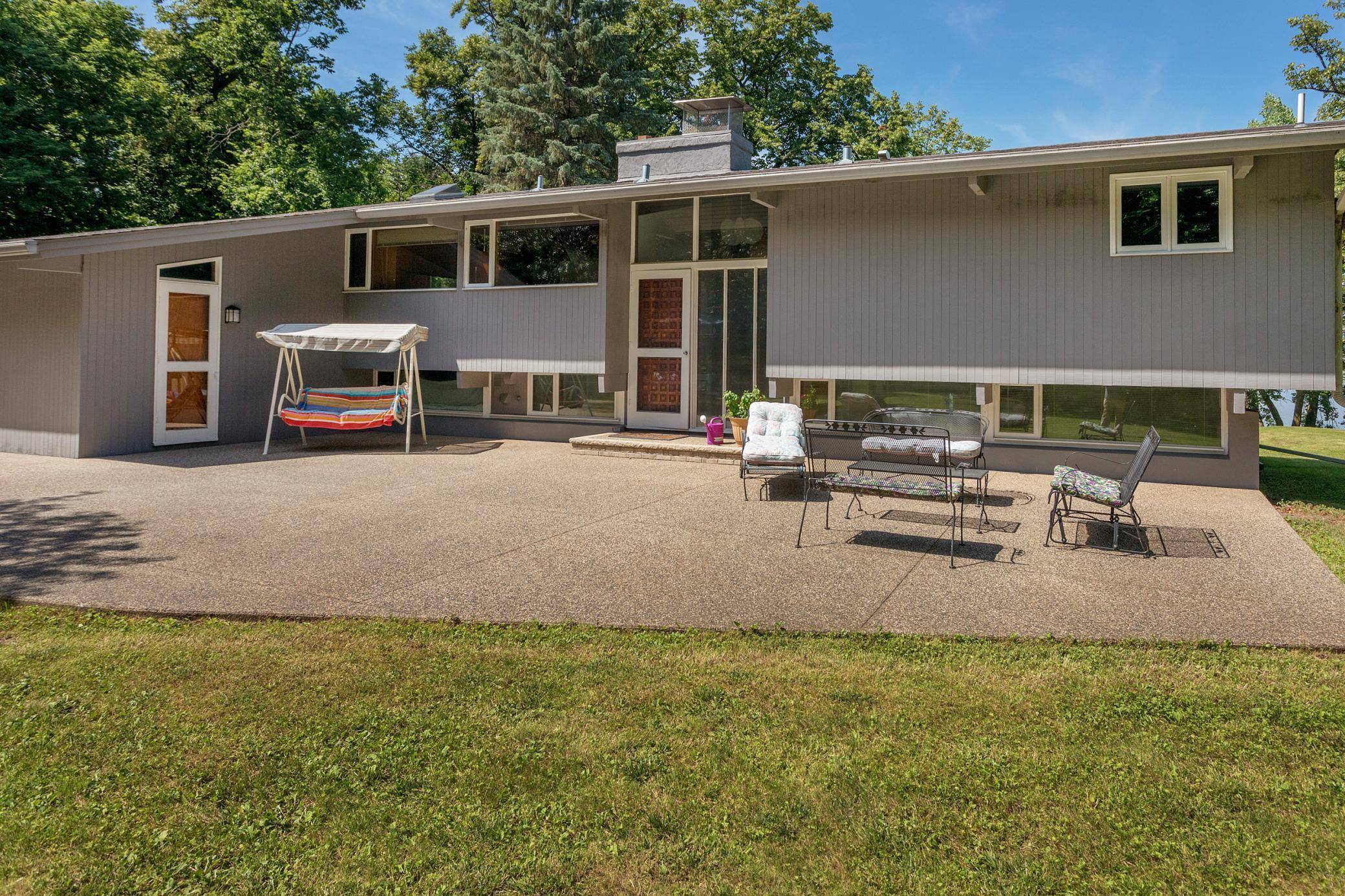 61846 193rd ST, Litchfield, MN 55355