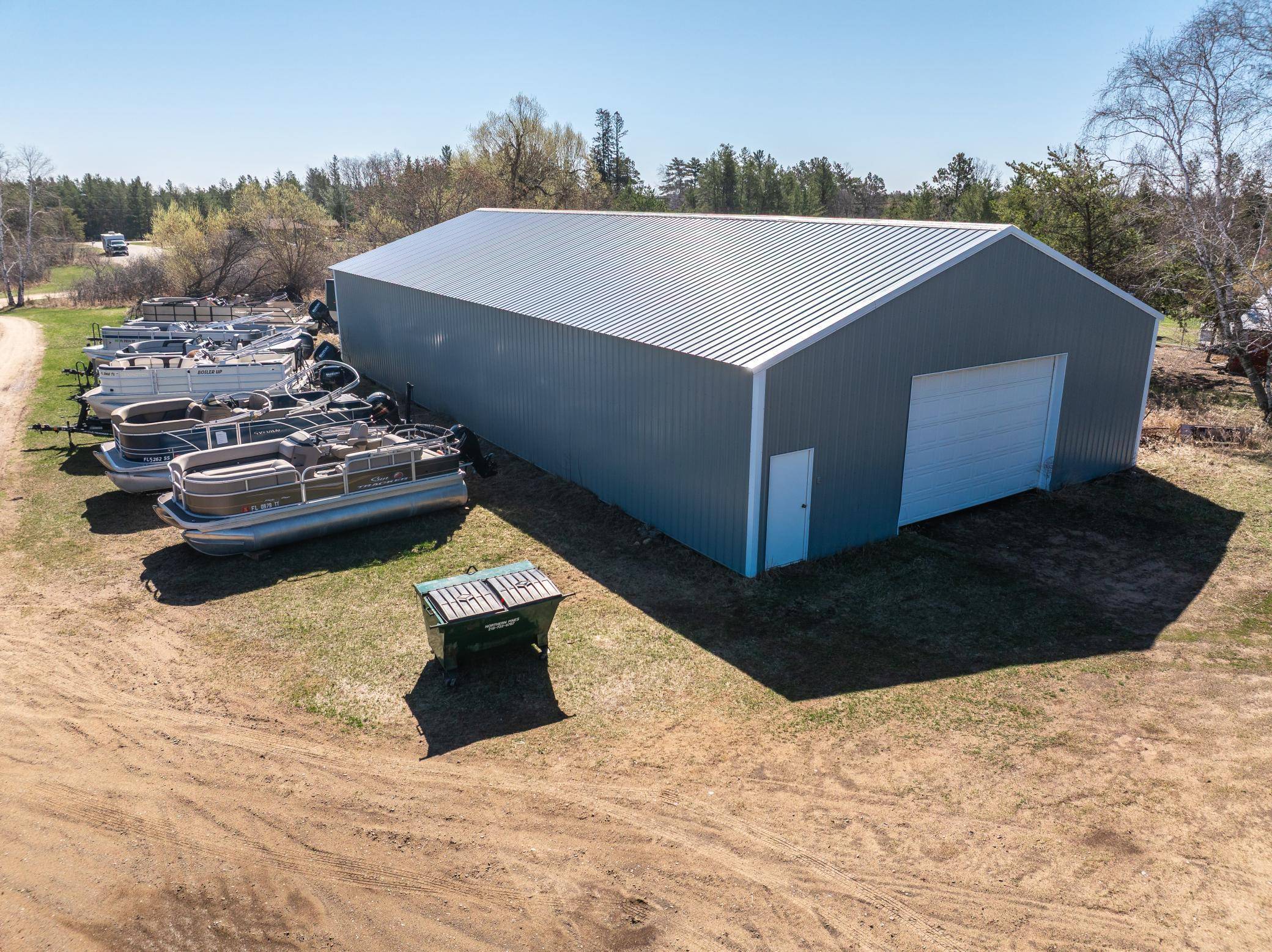 393 West AVE, Nevis, MN 56467