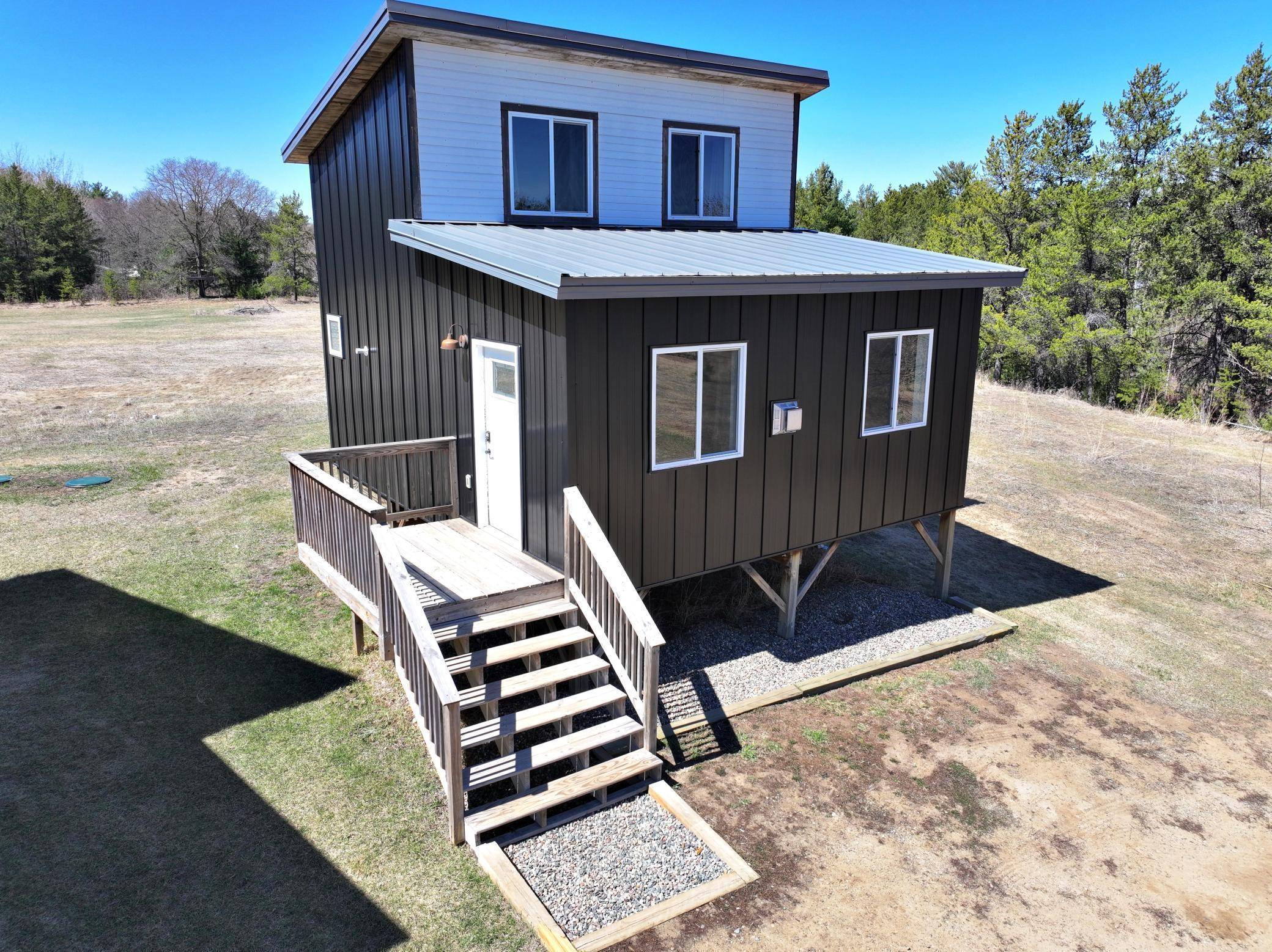 393 West AVE, Nevis, MN 56467