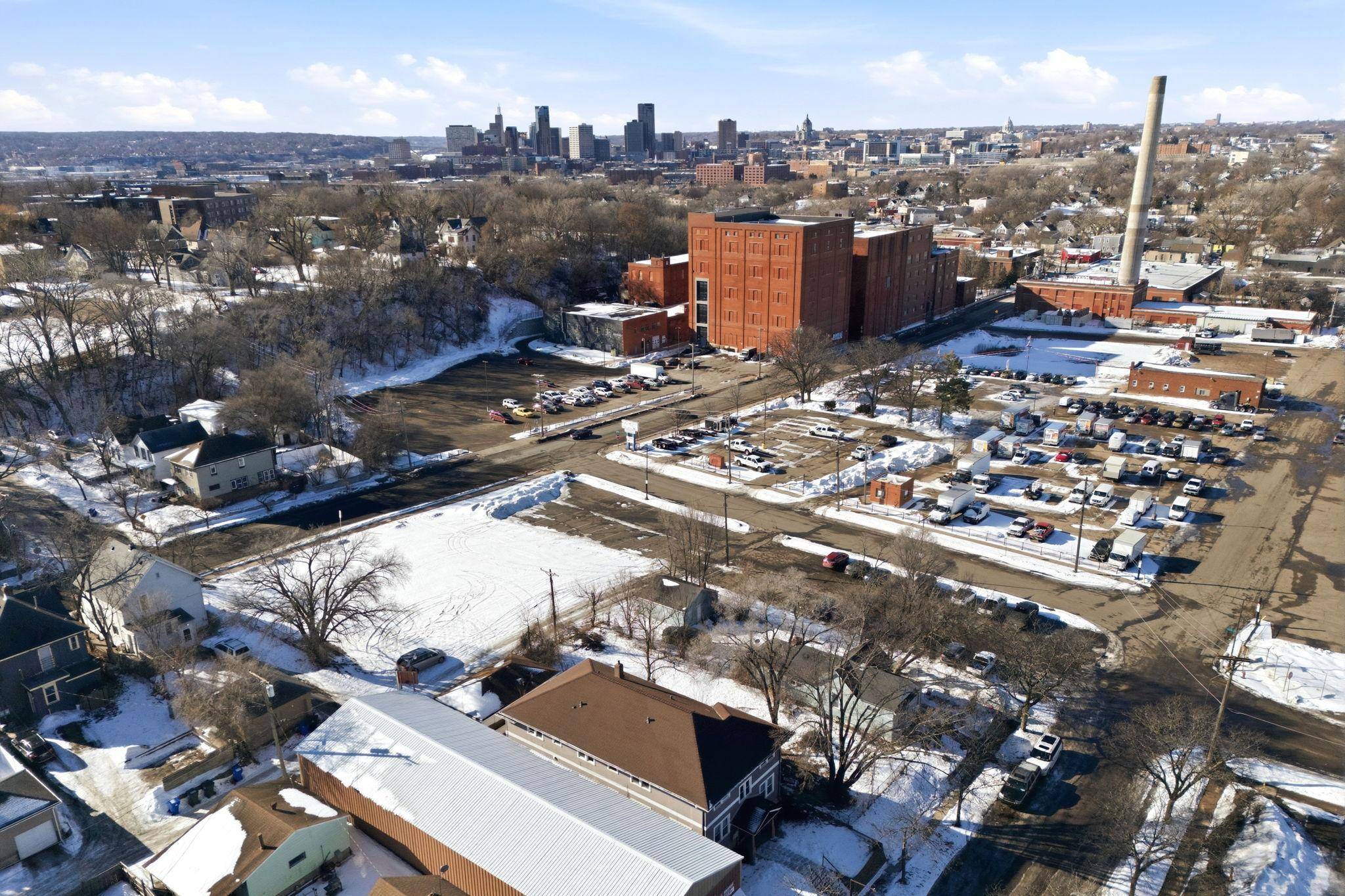 758 Reaney AVE, Saint Paul, MN 55106