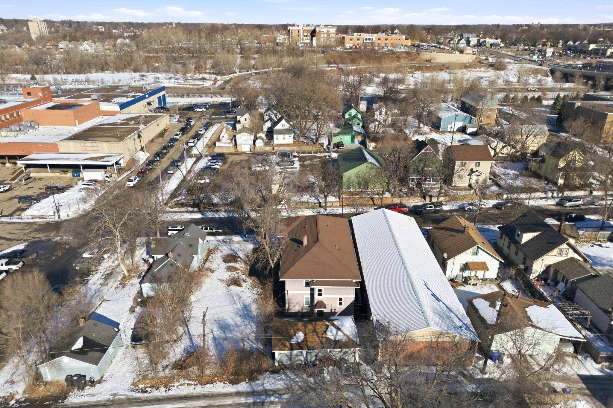 758 Reaney AVE, Saint Paul, MN 55106