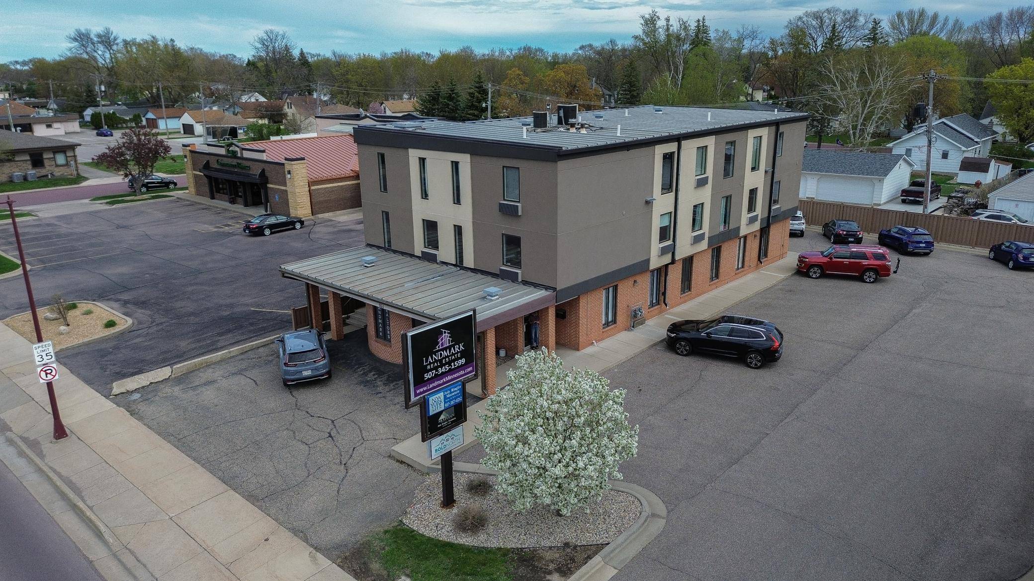 931 Madison AVE, Mankato, MN 56001