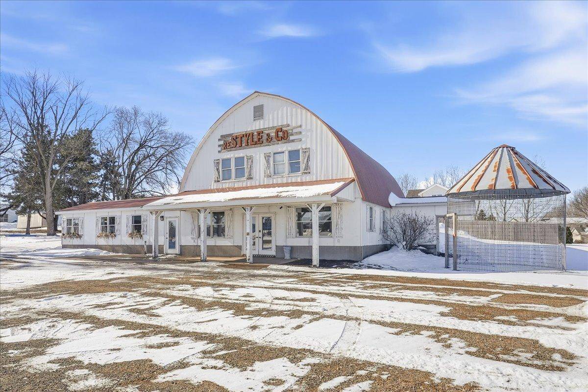 1813 11th AVE, Baldwin, WI 54002