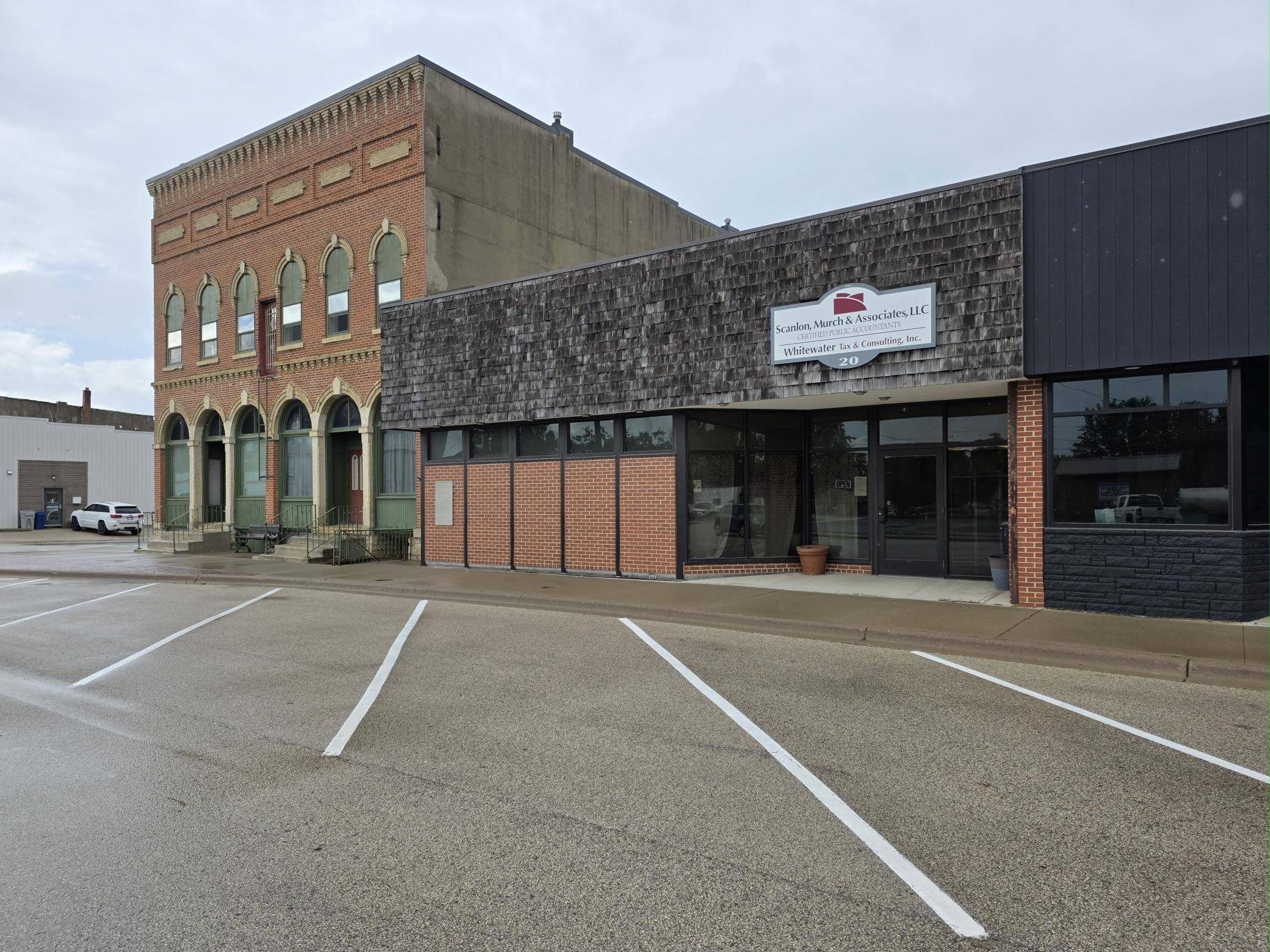 20 E Main ST, Dodge Center, MN 55927