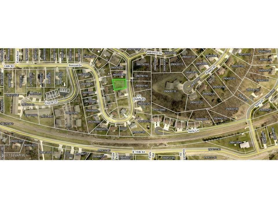 1324 Sunset DR, Saint Charles, MN 55972