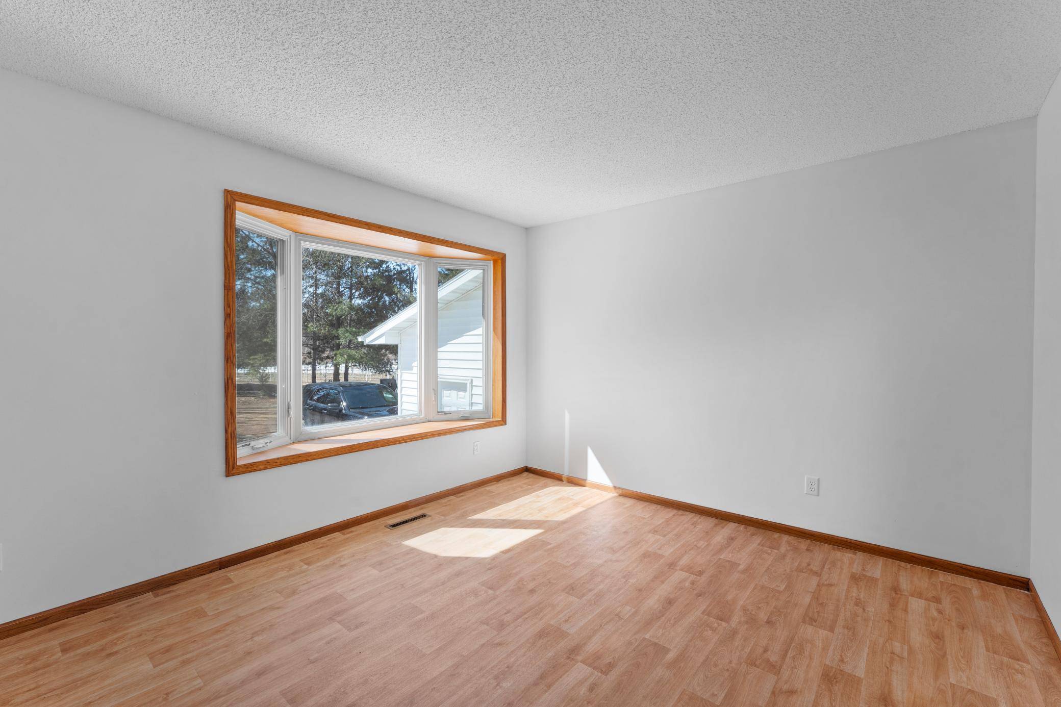 18335 Imperial AVE N, Forest Lake, MN 55025