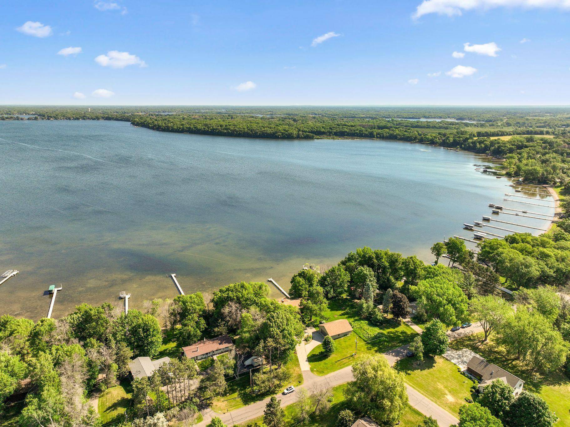 10400 Kismet ISLE, Chisago City, MN 55013