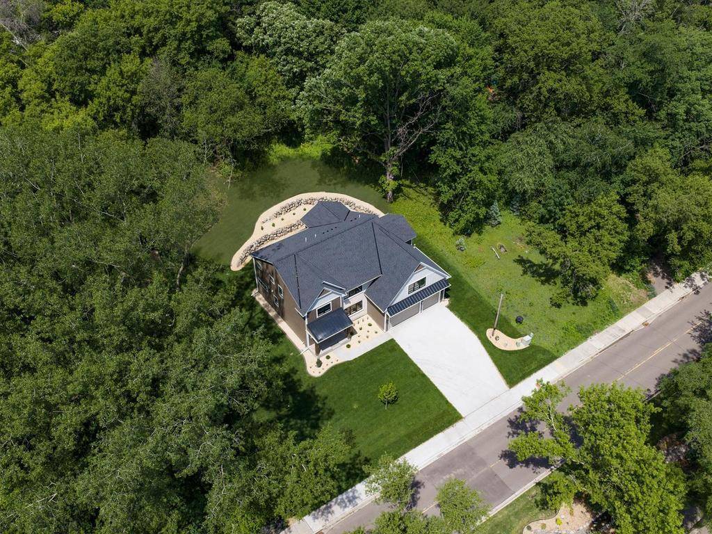5034 Sparrow RD, Minnetonka, MN 55345