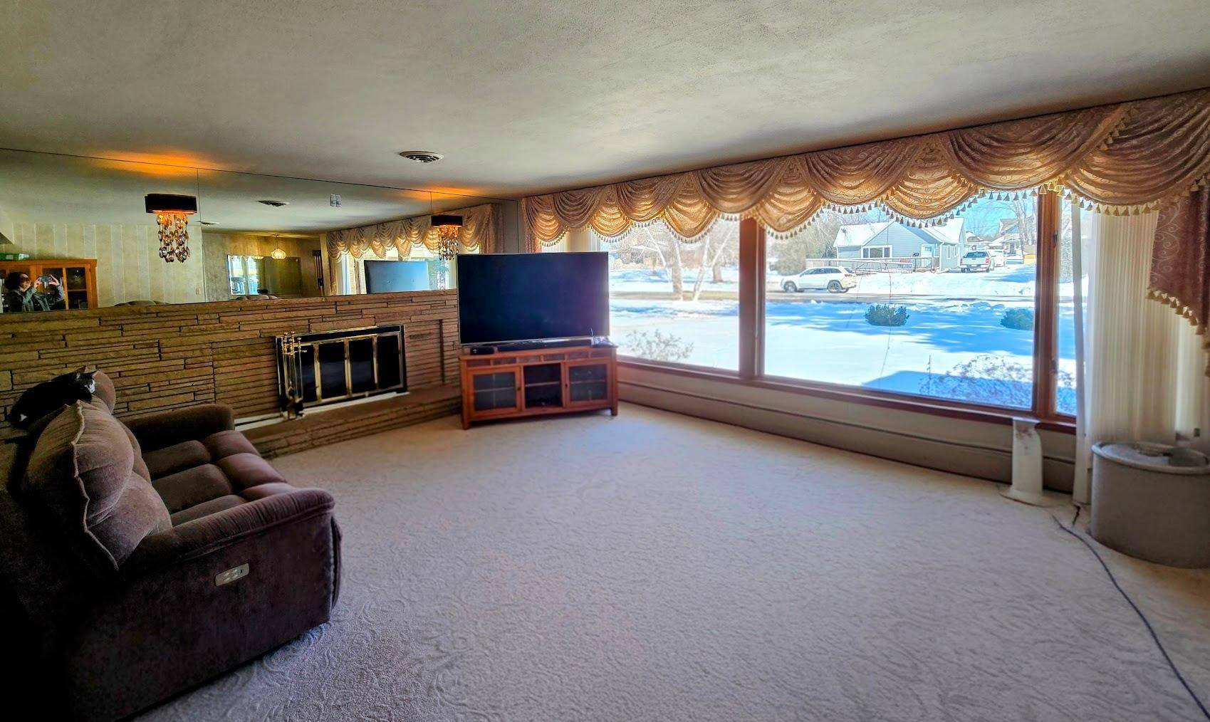 910 3rd AVE SW, Pipestone, MN 56164