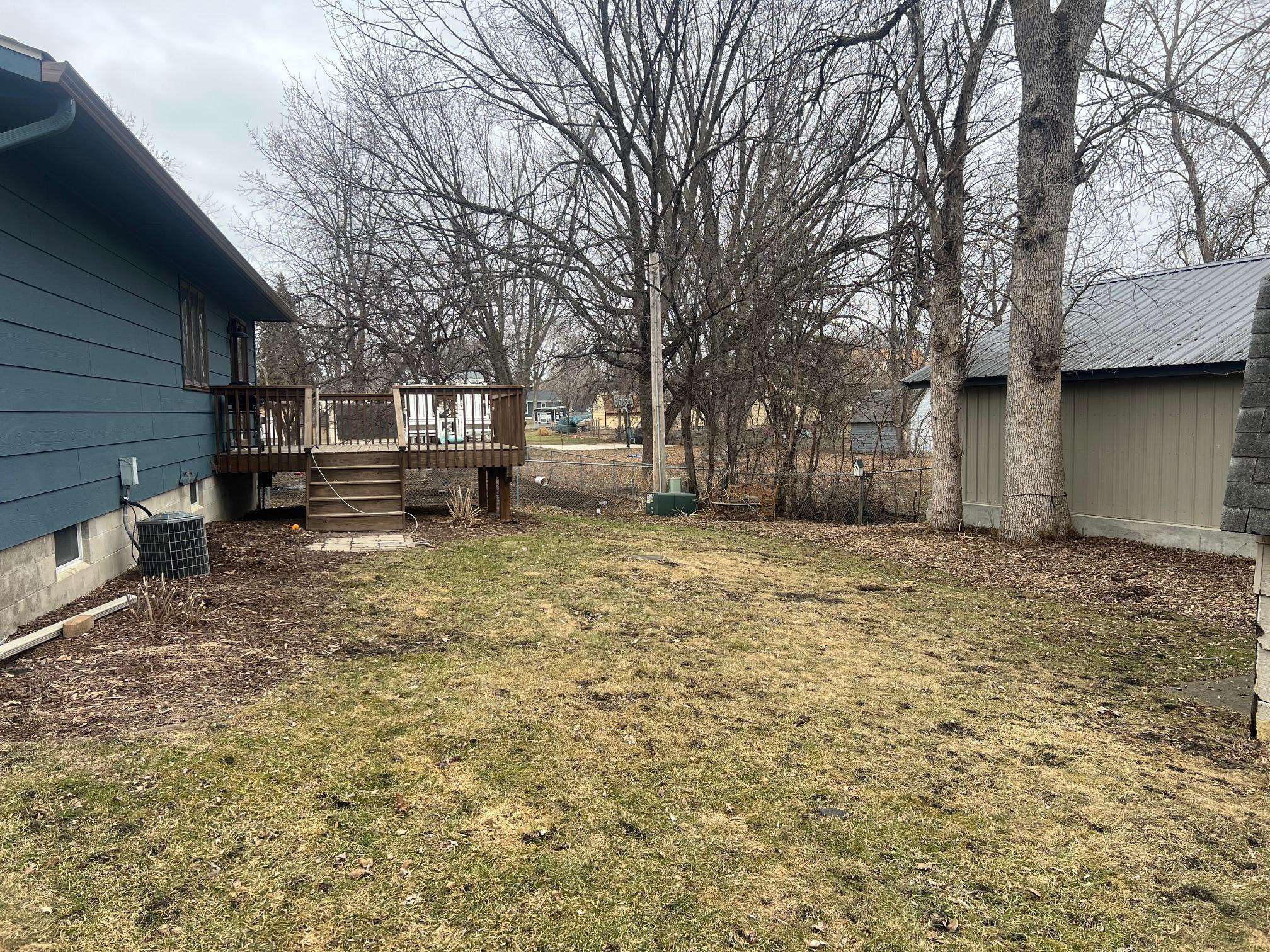 445 NE Rose Lane NE, Hutchinson, MN 55350