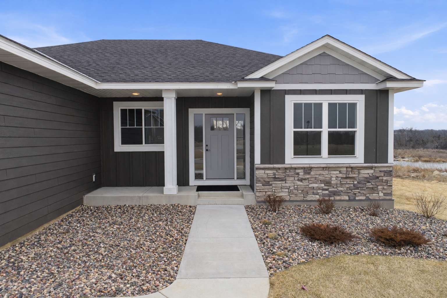 6839 Timberview CT, Cannon Falls, MN 55009
