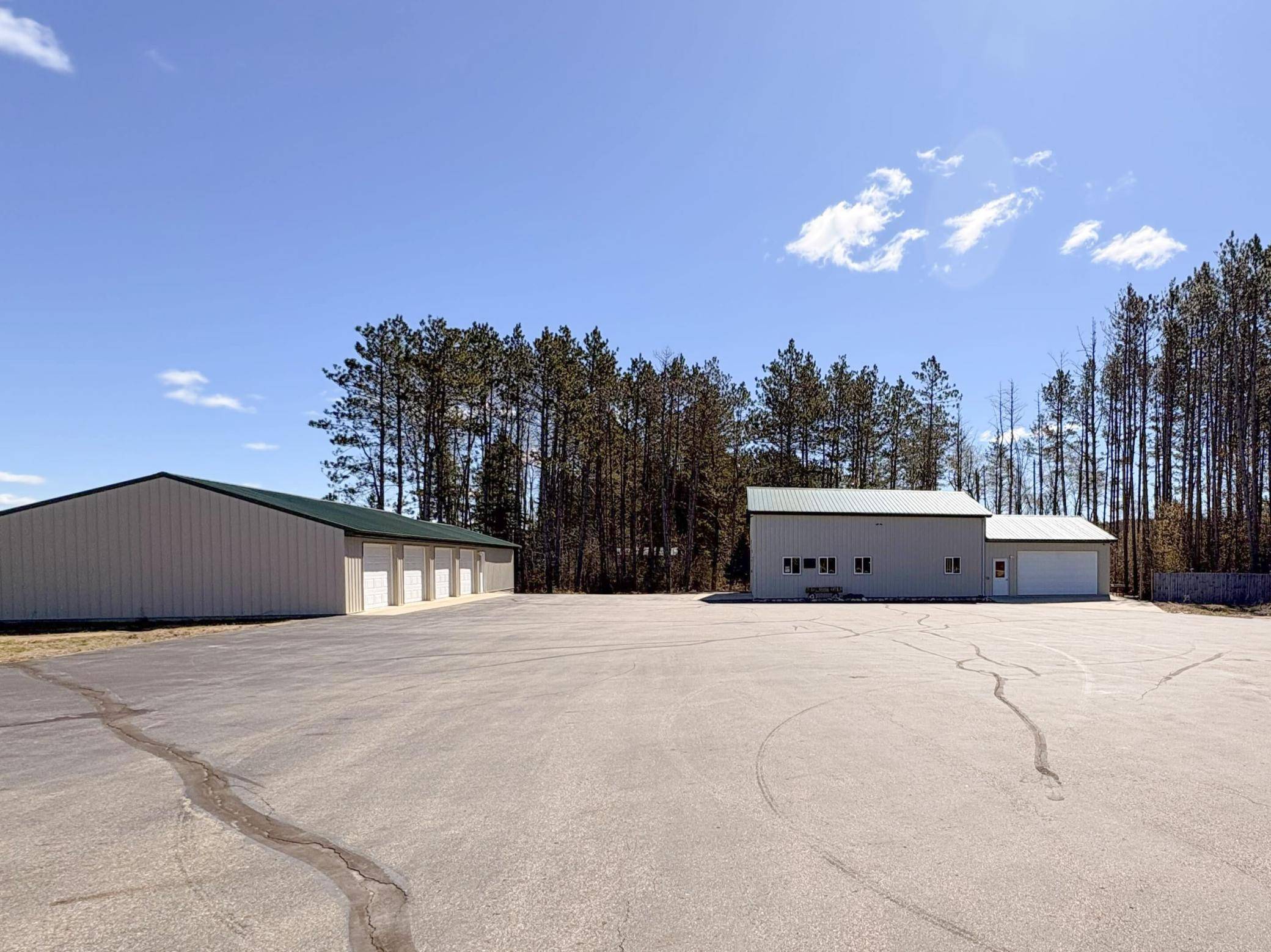 32738 US71, Menahga, MN 56464