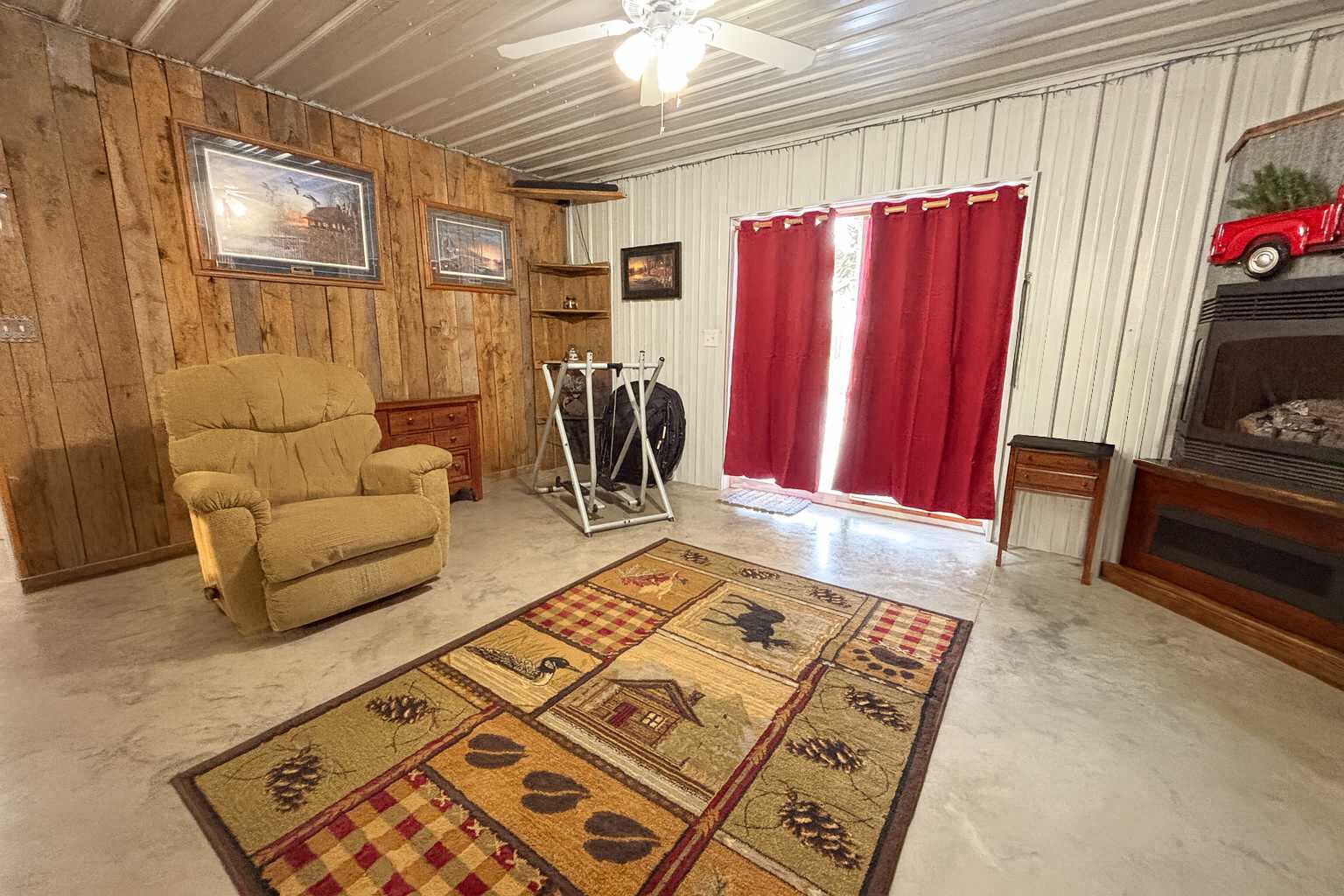 32738 US71, Menahga, MN 56464