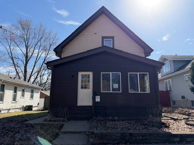 844 Armstrong AVE, Saint Paul, MN 55102