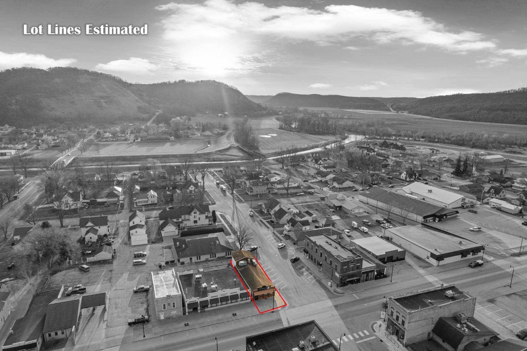 220 S Mill ST, Rushford, MN 55971