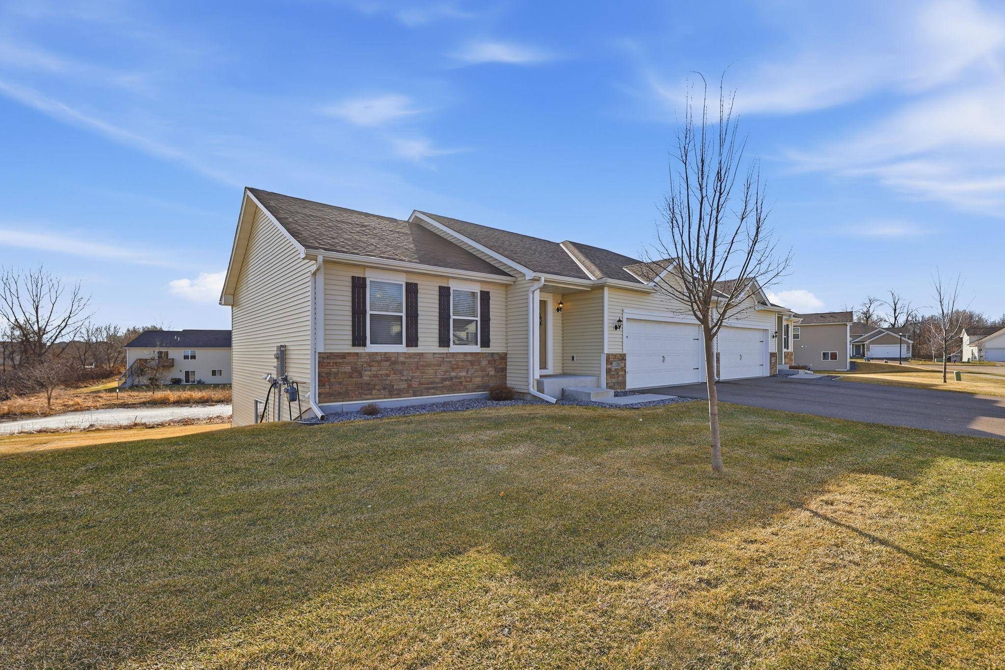 1108 Natalie AVE, Montrose, MN 55363