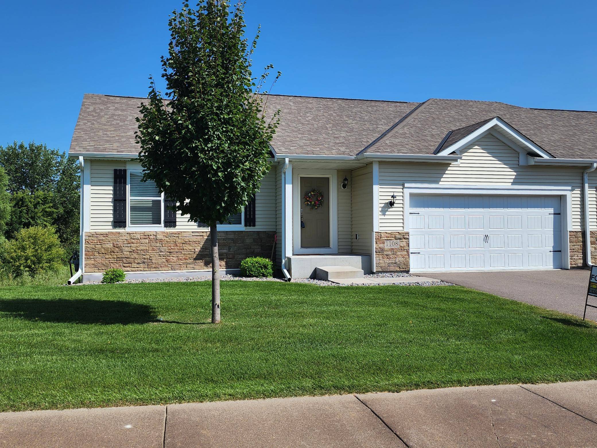 1108 Natalie AVE, Montrose, MN 55363