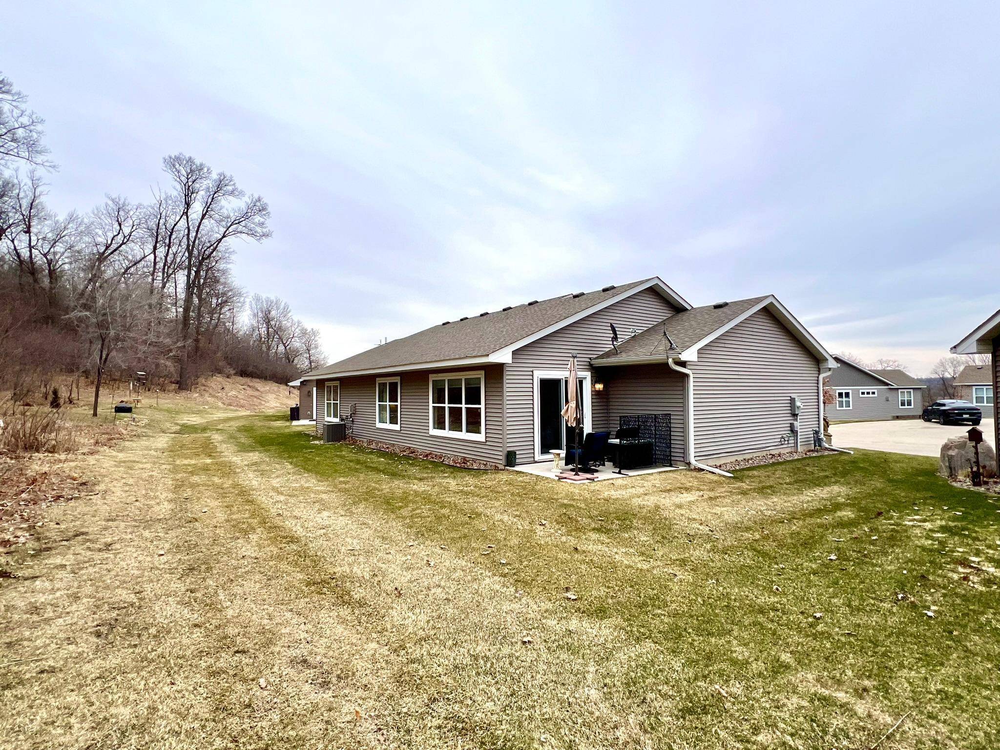 1140 Hewitt BLVD, Red Wing, MN 55066