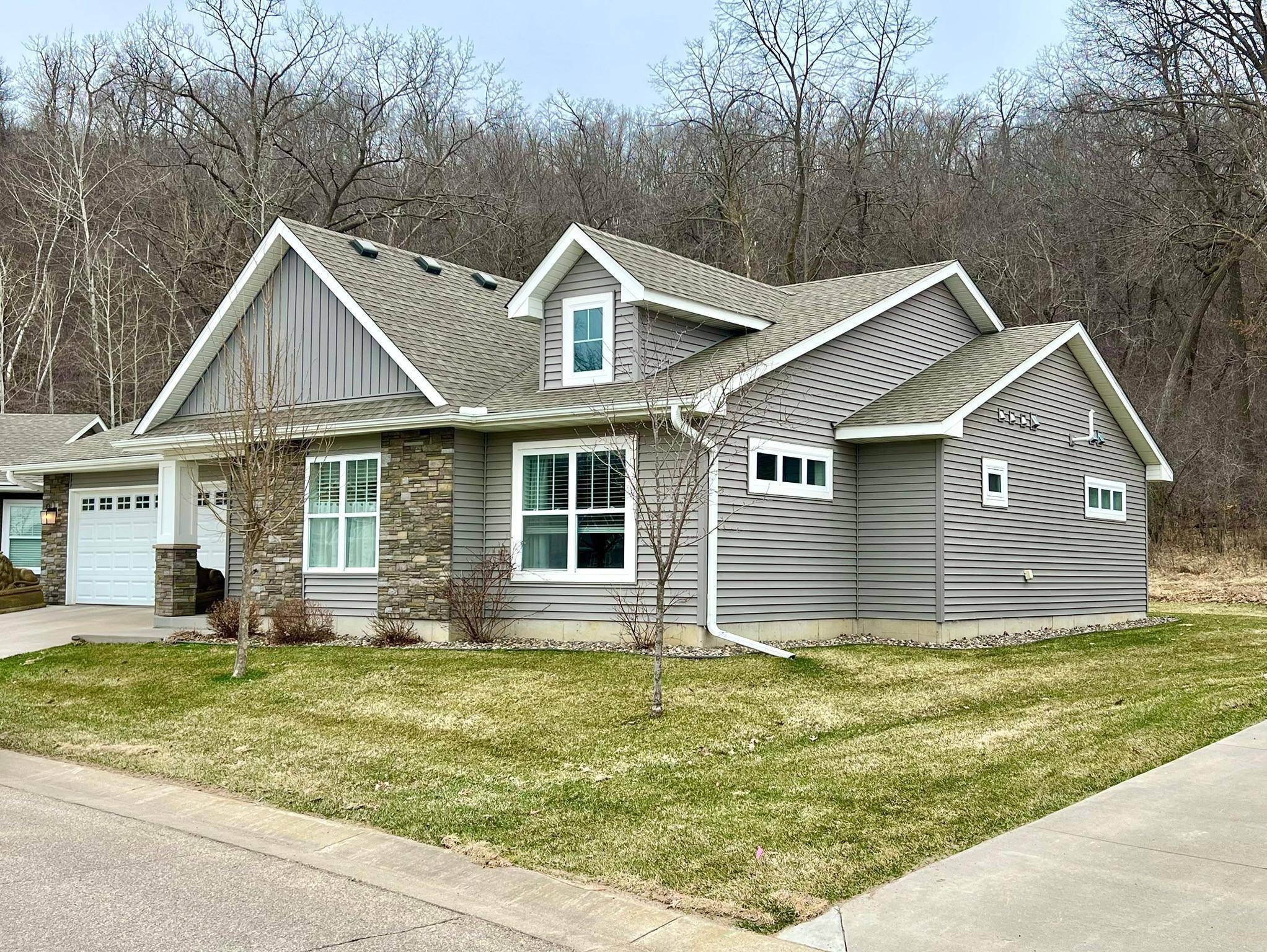 1140 Hewitt BLVD, Red Wing, MN 55066