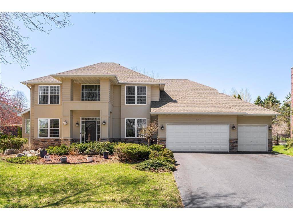 8048 Marsh Creek Alcove, Woodbury, MN 55125