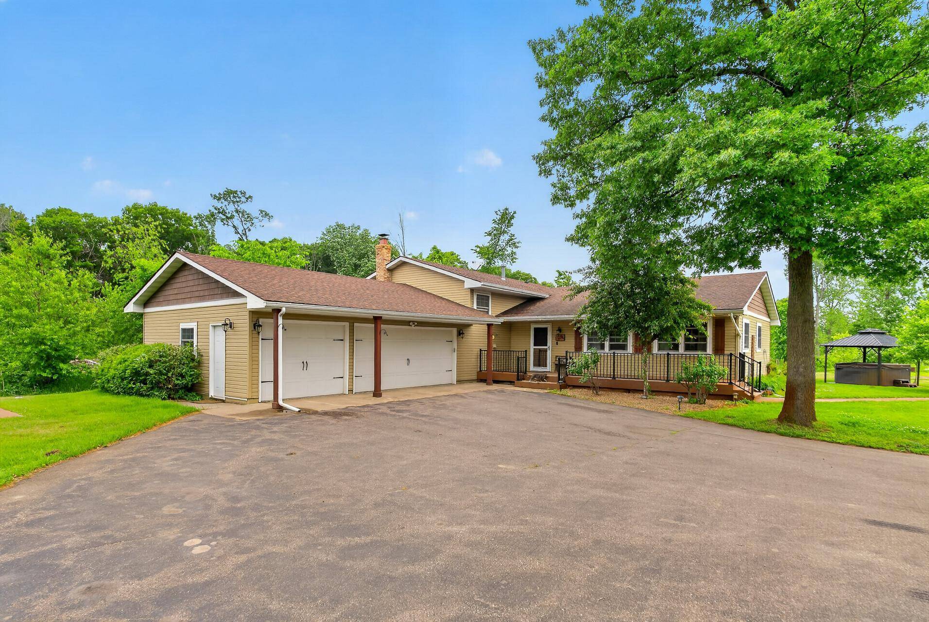 32114 152nd ST NW, Princeton, MN 55371