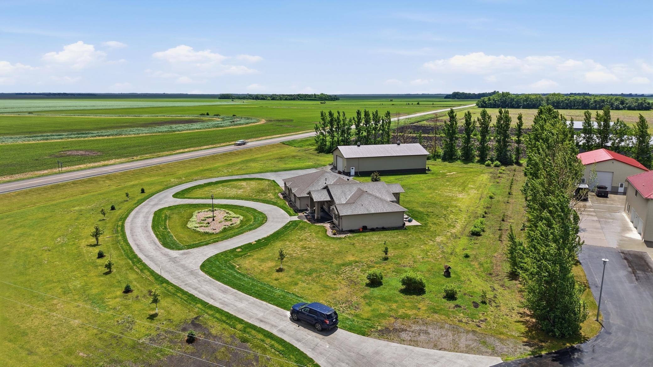 16496 42nd ST SE, Mapleton, ND 58059