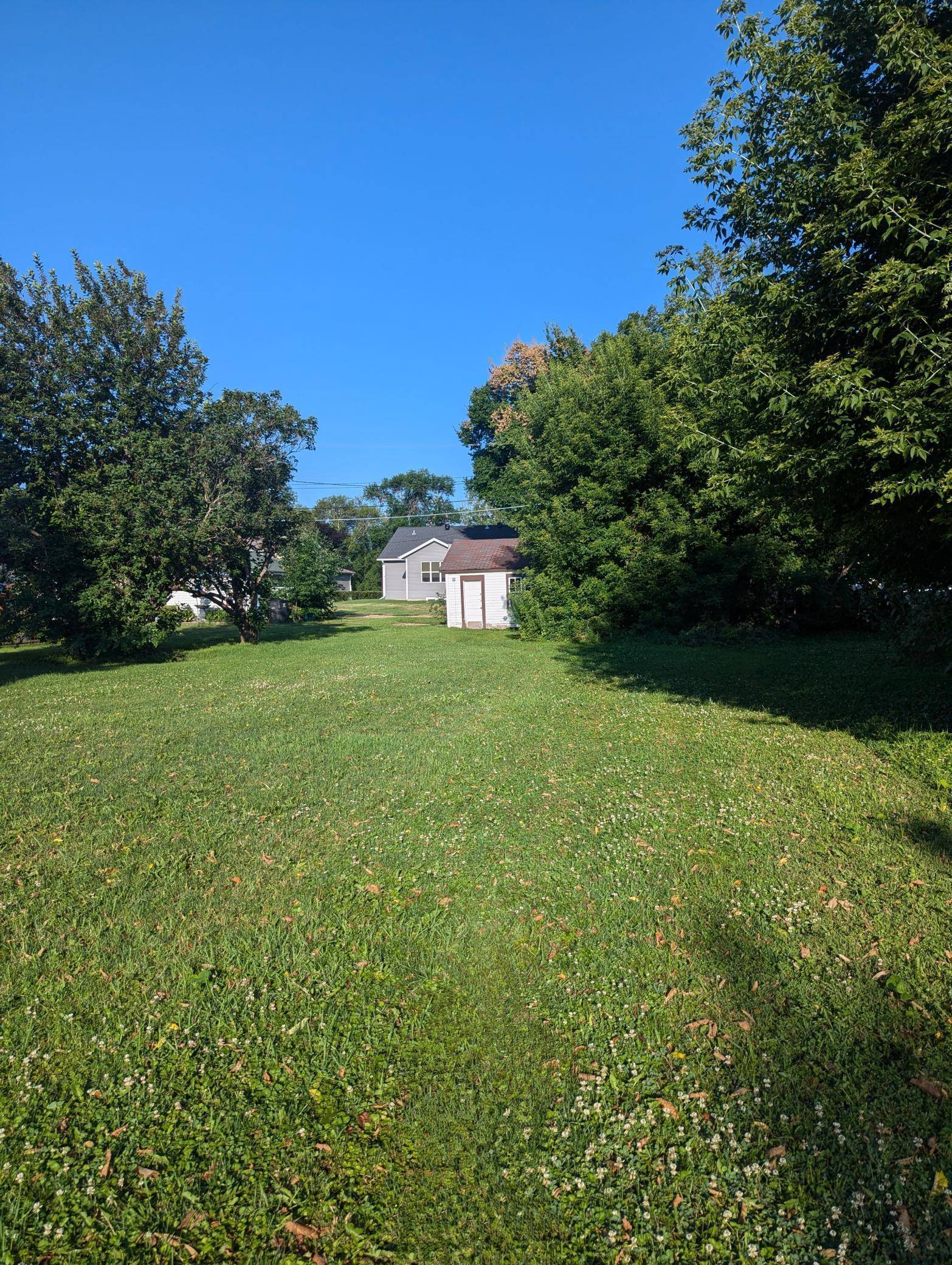 412 LANGER AVE S, Casselton, ND 58012