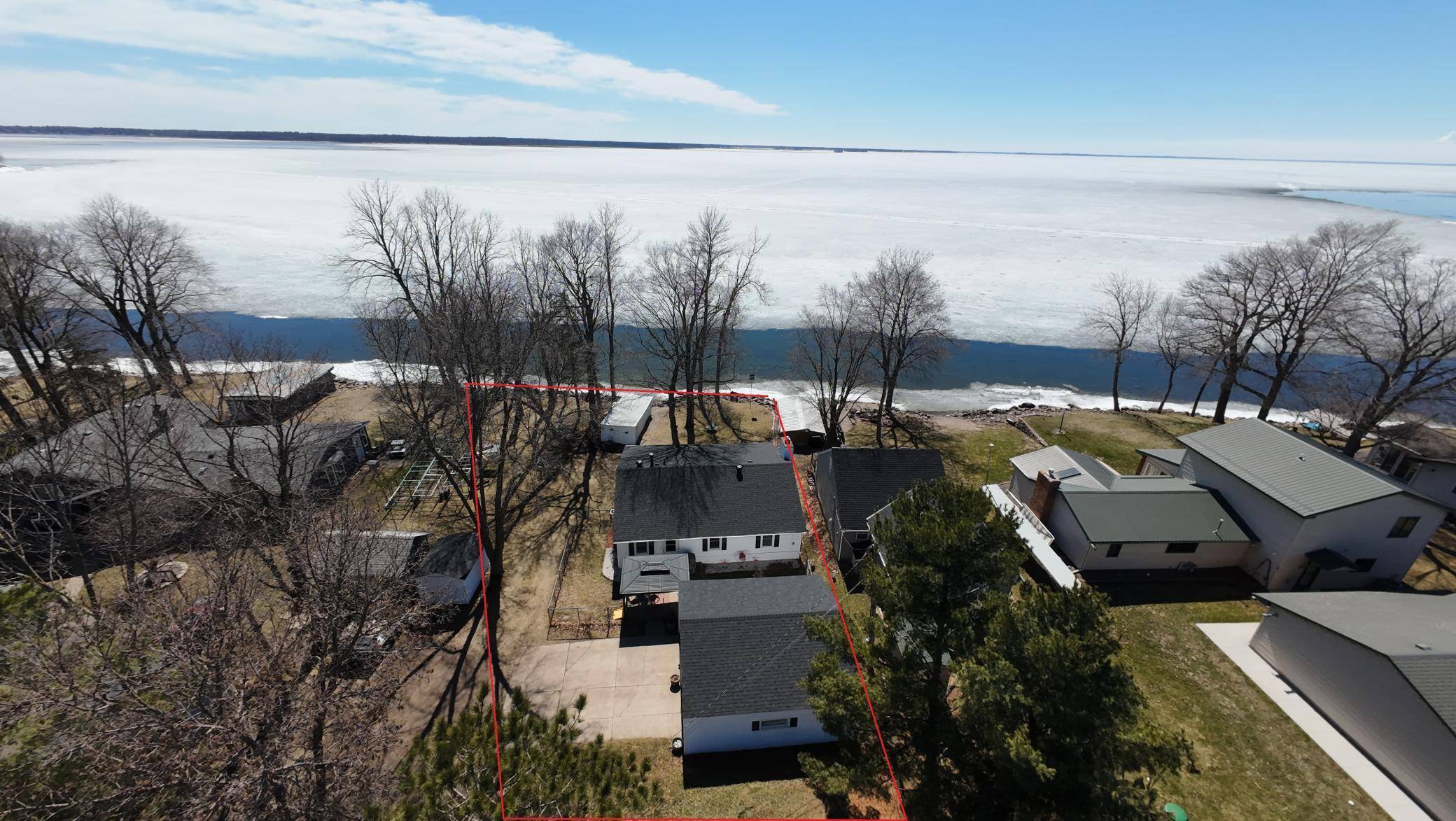 43333 Vista RD, Isle, MN 56342