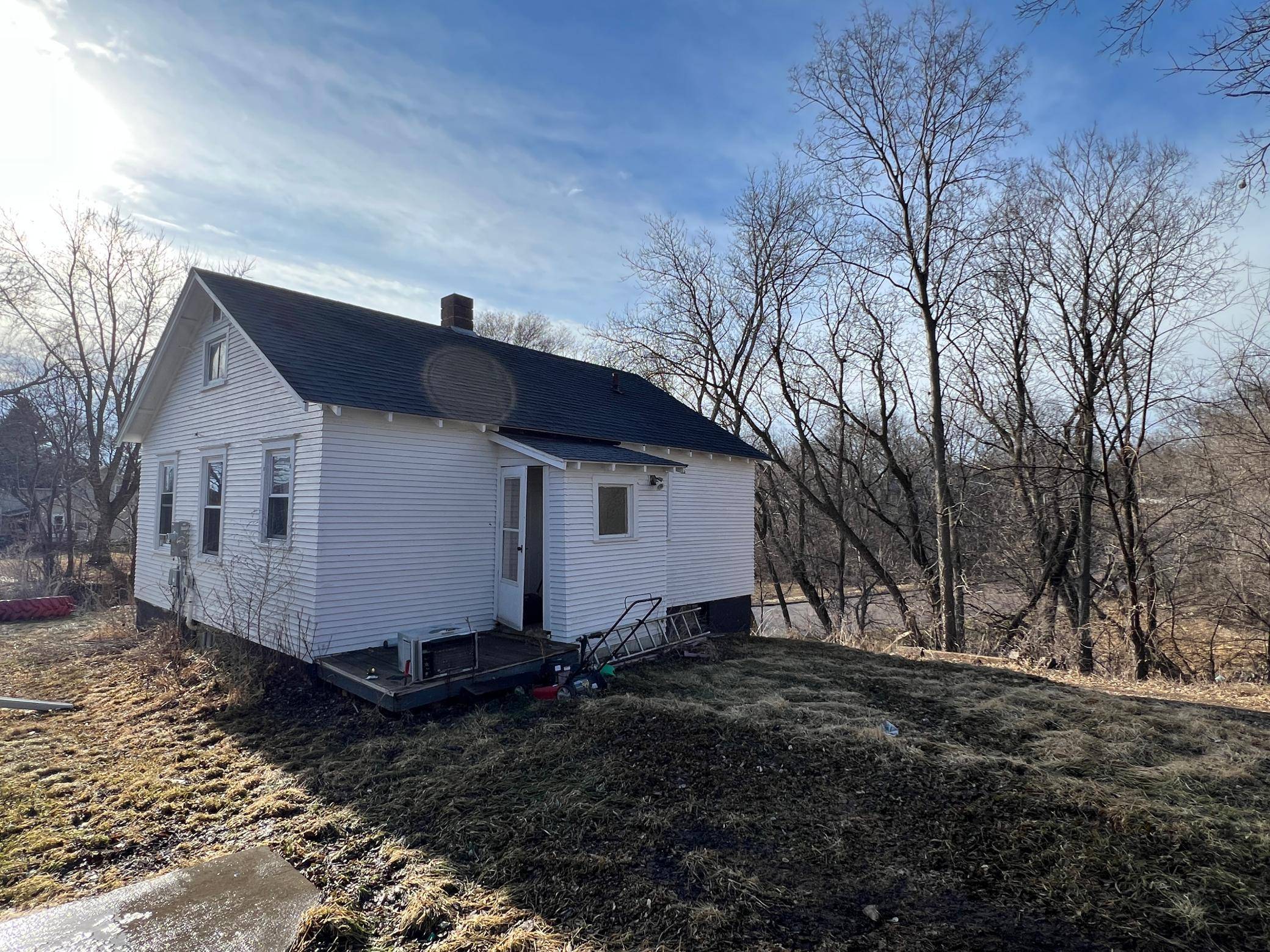 316 5th ST NW, Ortonville, MN 56278