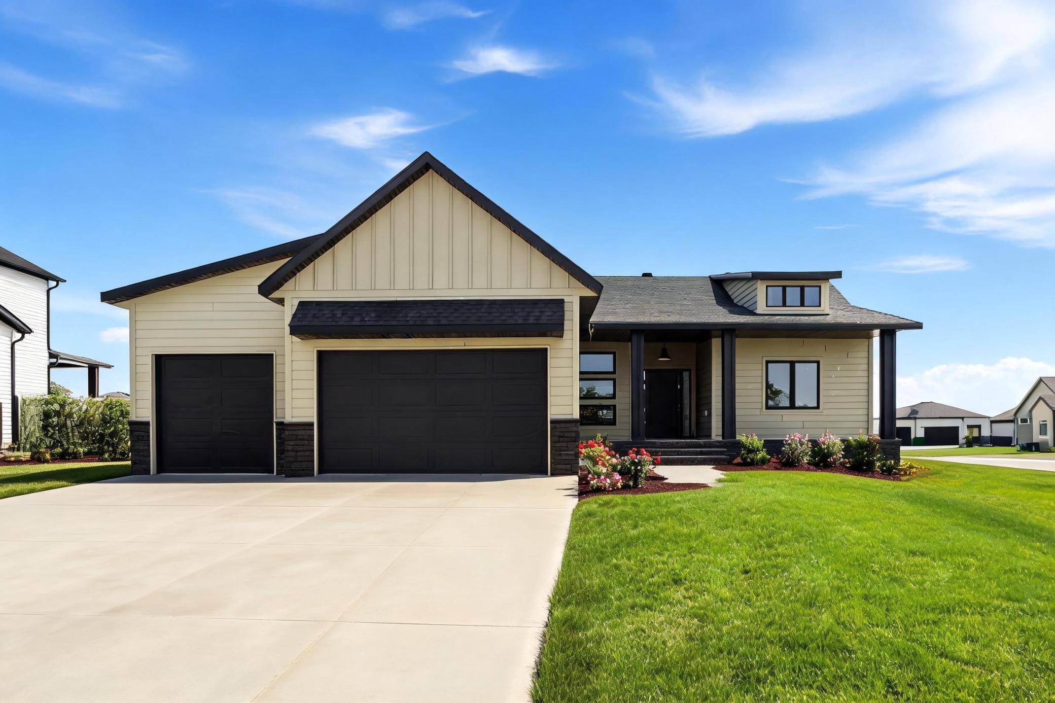 4270 Bristlecone LOOP S, Fargo, ND 58104