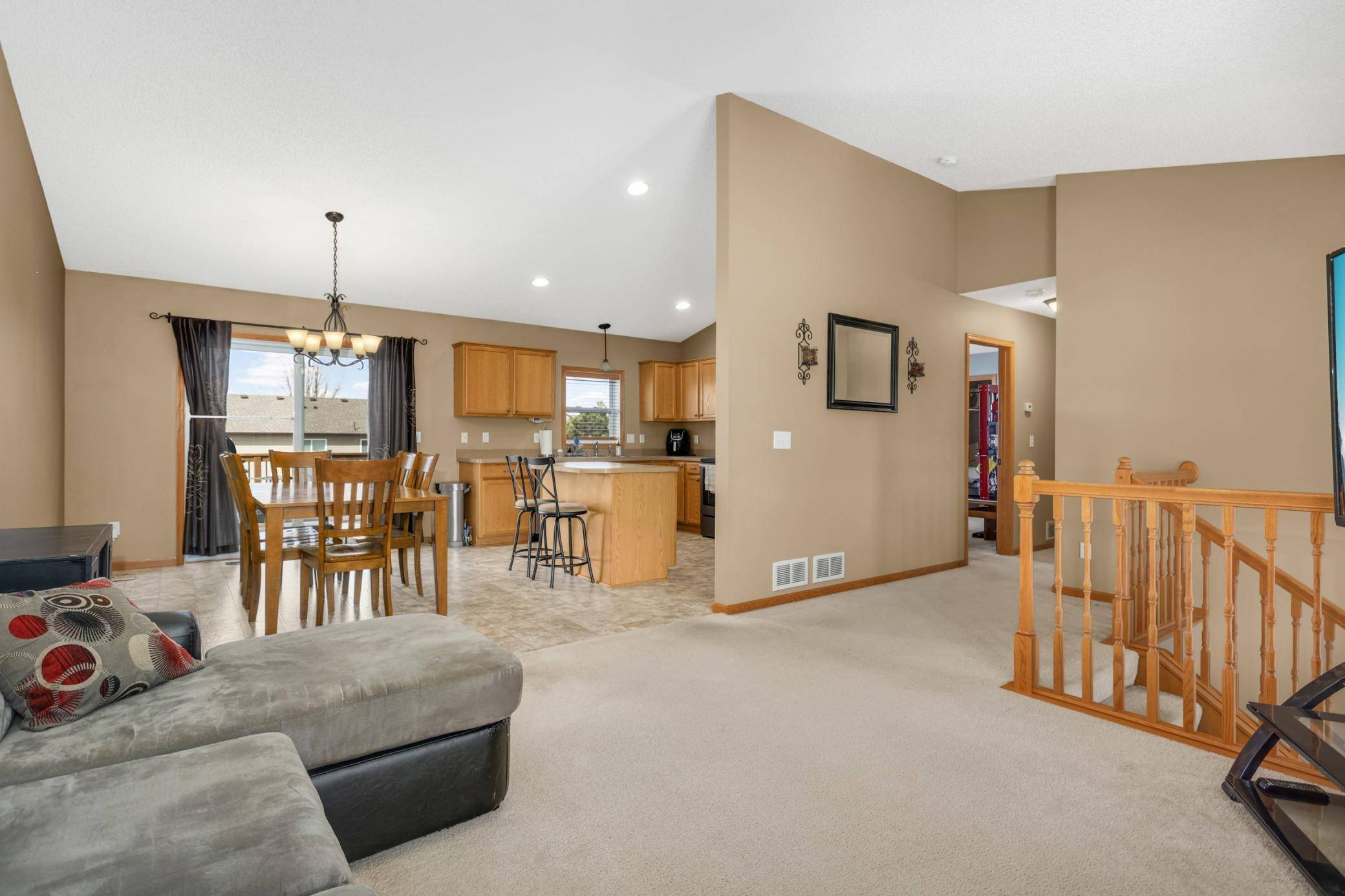 615 Dillon AVE N, Montrose, MN 55363