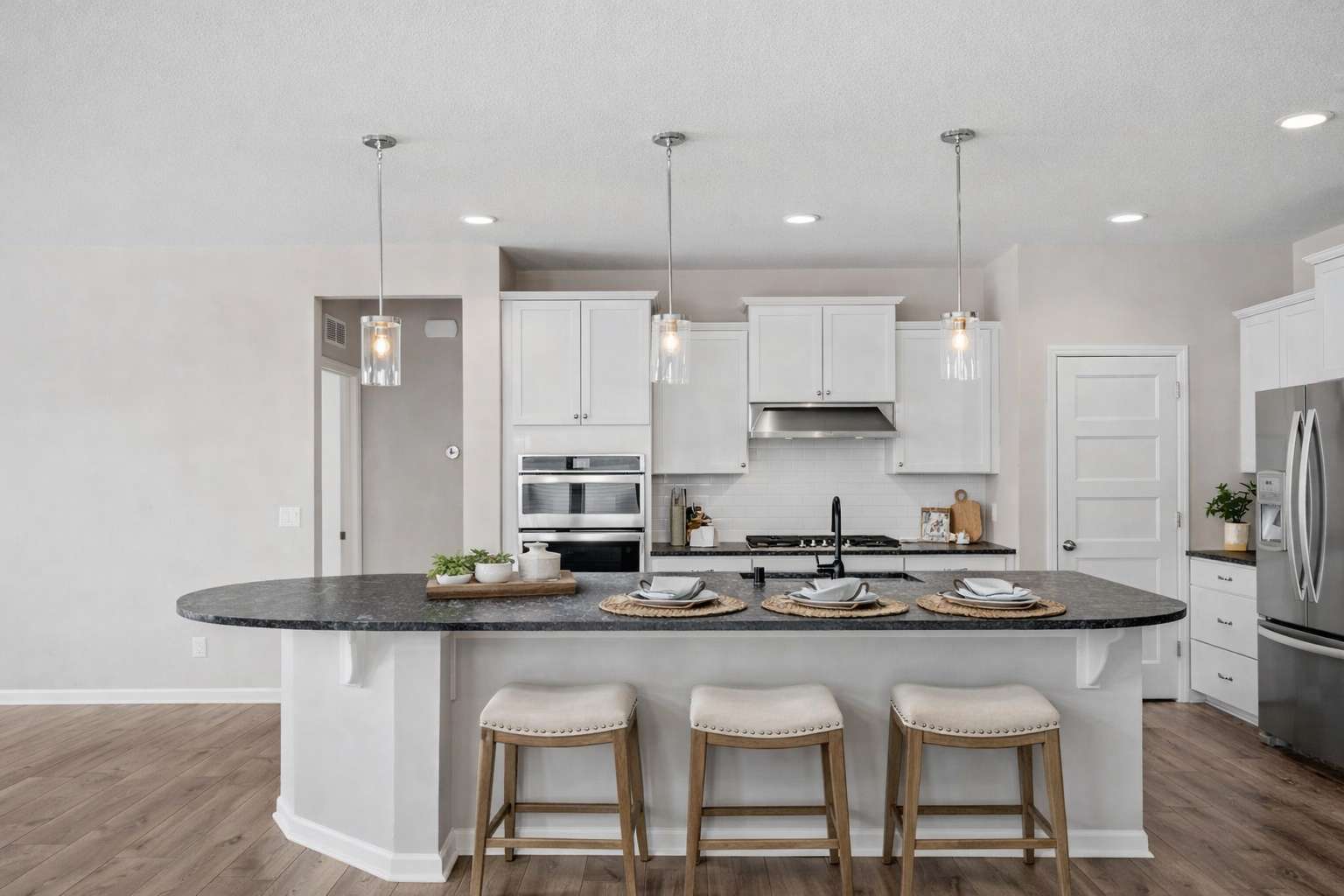 16651 Territorial TRL, Maple Grove, MN 55369