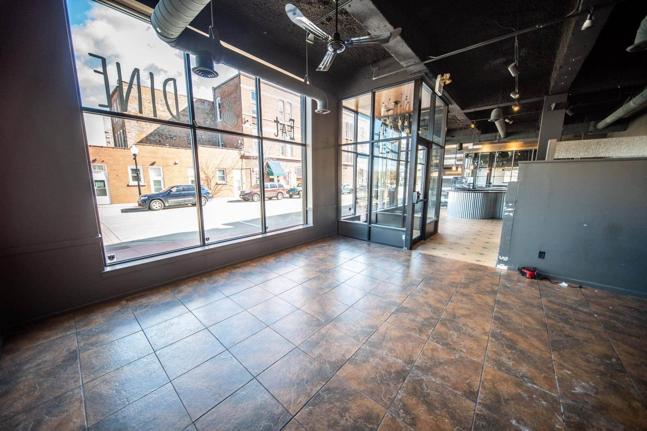 100 Sibley ST, Hastings, MN 55033