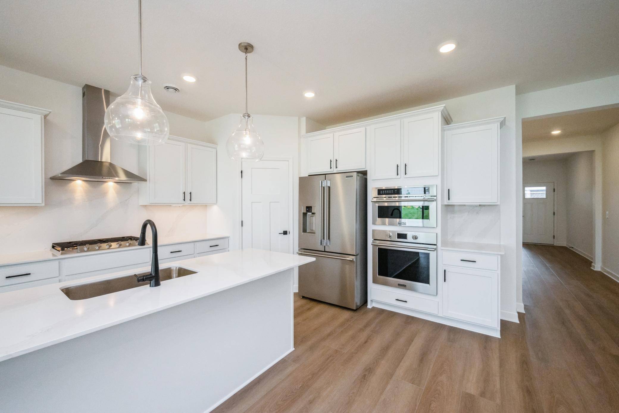 825 152nd AVE NW, Andover, MN 55304