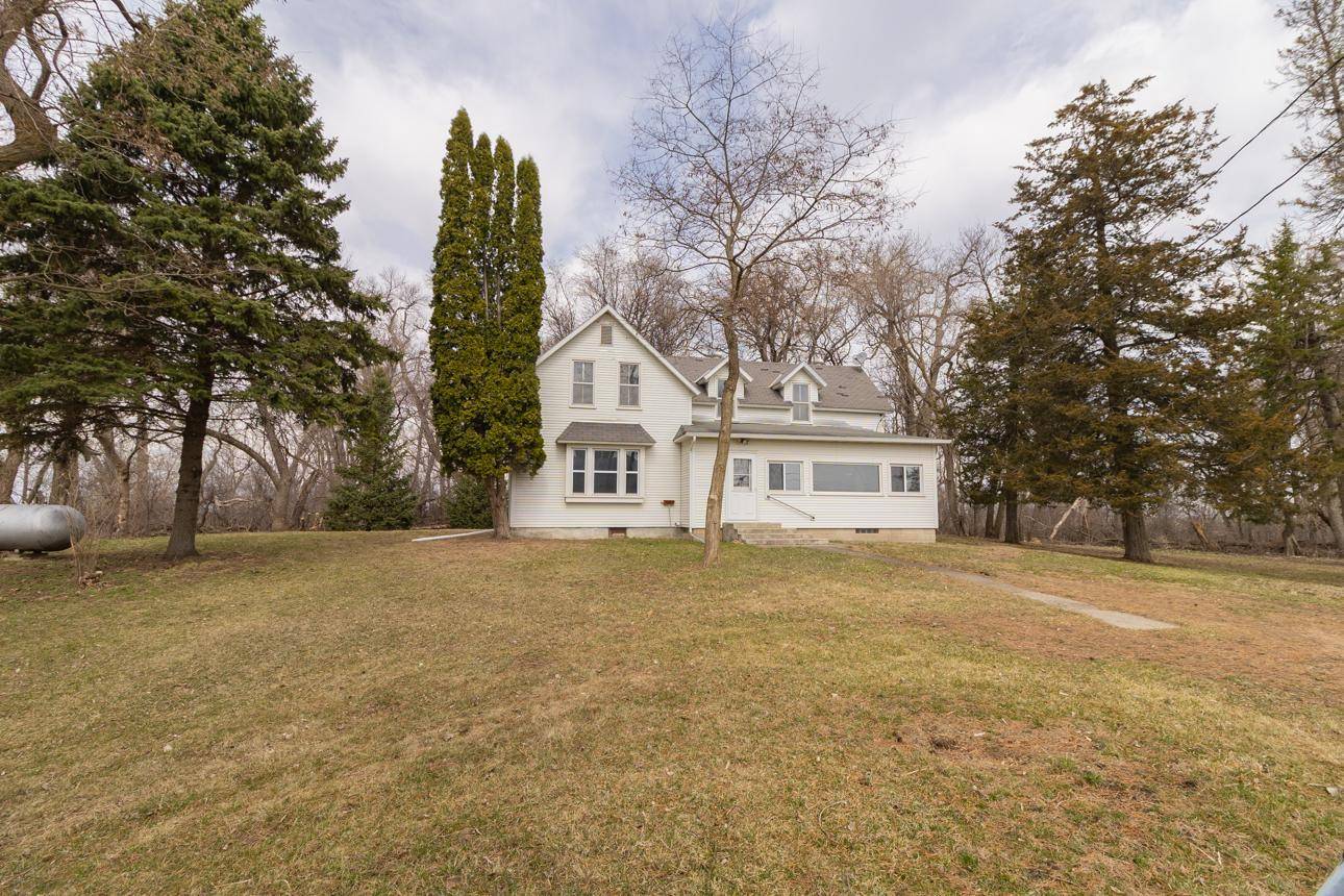 16827 Walden AVE, Hutchinson, MN 55350